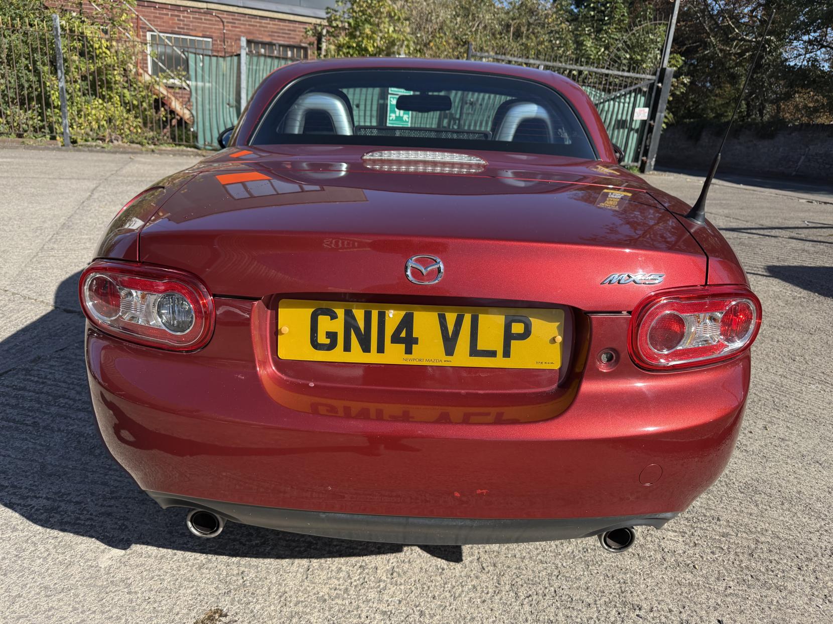 Mazda MX-5 2.0i Sport Tech Roadster 2dr Petrol Manual Euro 5 (160 ps)