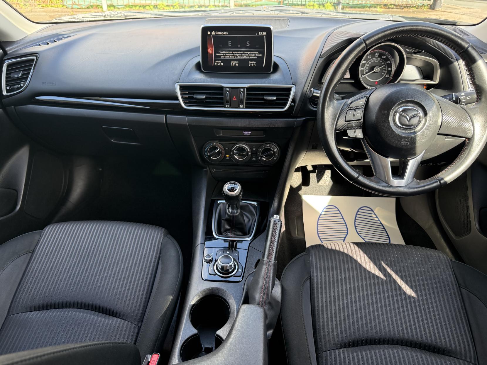 Mazda Mazda3 1.5 SKYACTIV-G SE Hatchback 5dr Petrol Manual Euro 5 (s/s) (100 ps)