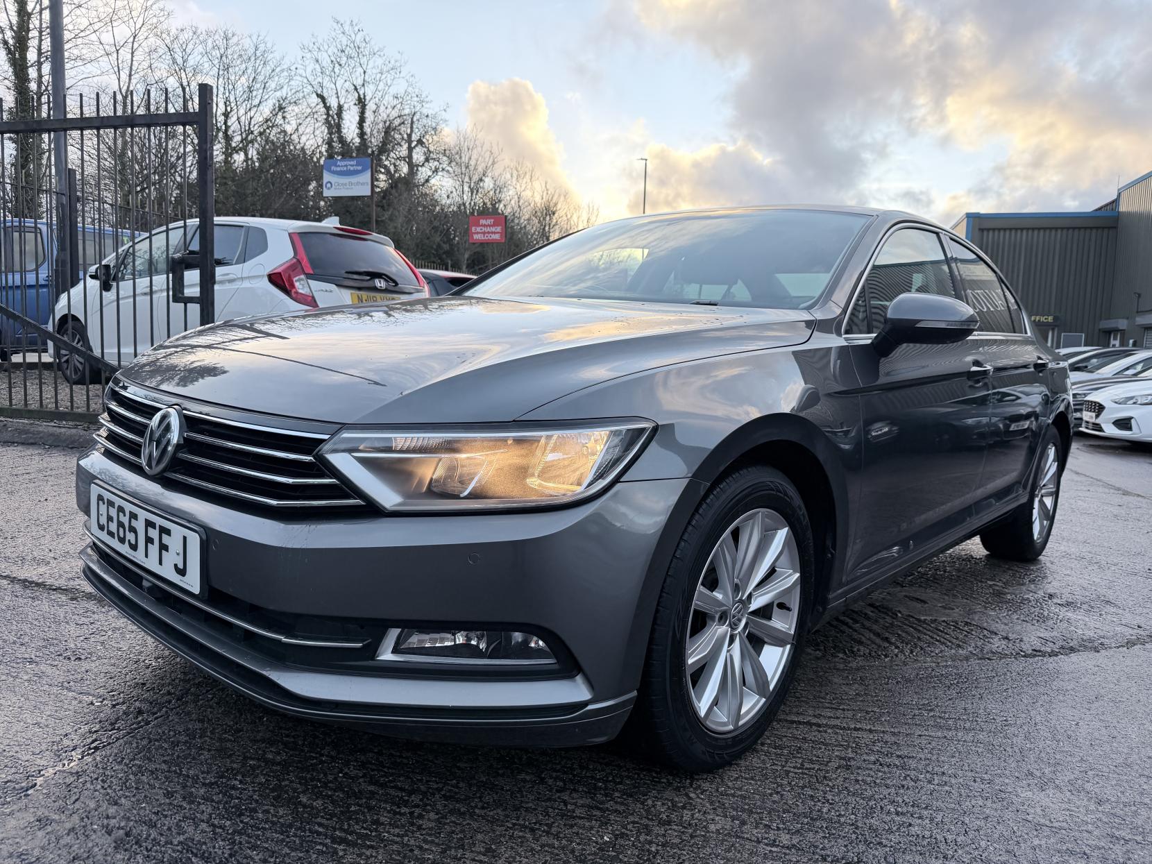 Volkswagen Passat 2.0 TDI BlueMotion Tech SE Business Saloon 4dr Diesel Manual Euro 6 (s/s) (150 ps)