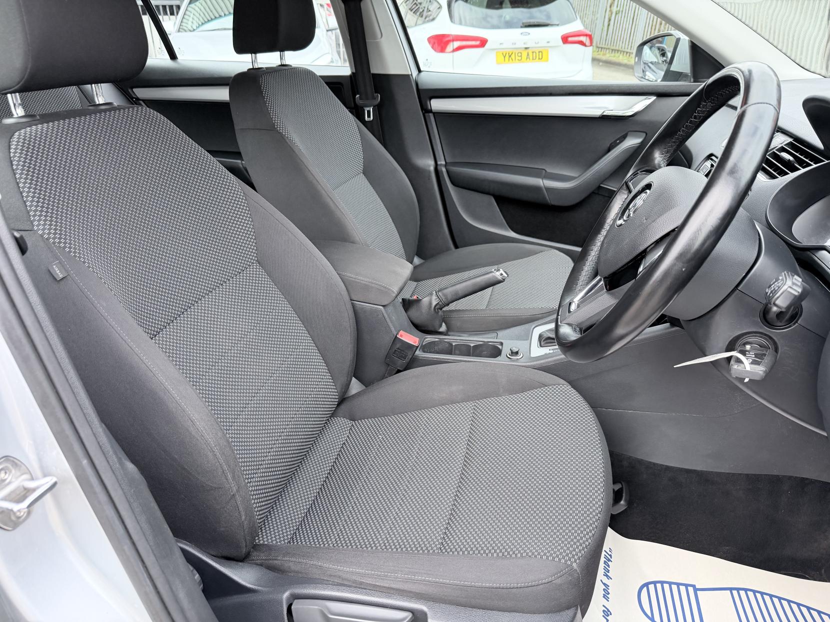 Skoda Octavia 1.4 TSI SE Estate 5dr Petrol DSG Euro 6 (s/s) (150 ps)