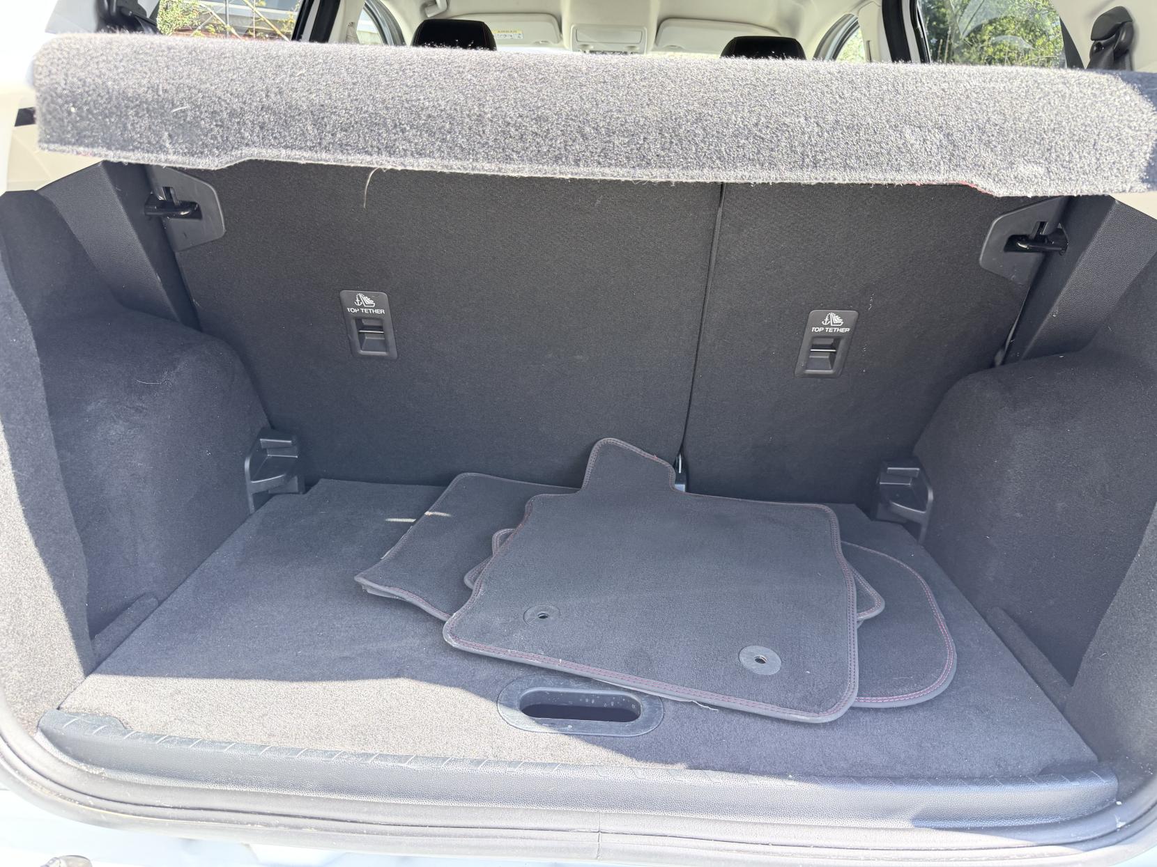 Ford EcoSport 1.0T EcoBoost ST-Line SUV 5dr Petrol Manual Euro 6 (s/s) (125 ps)