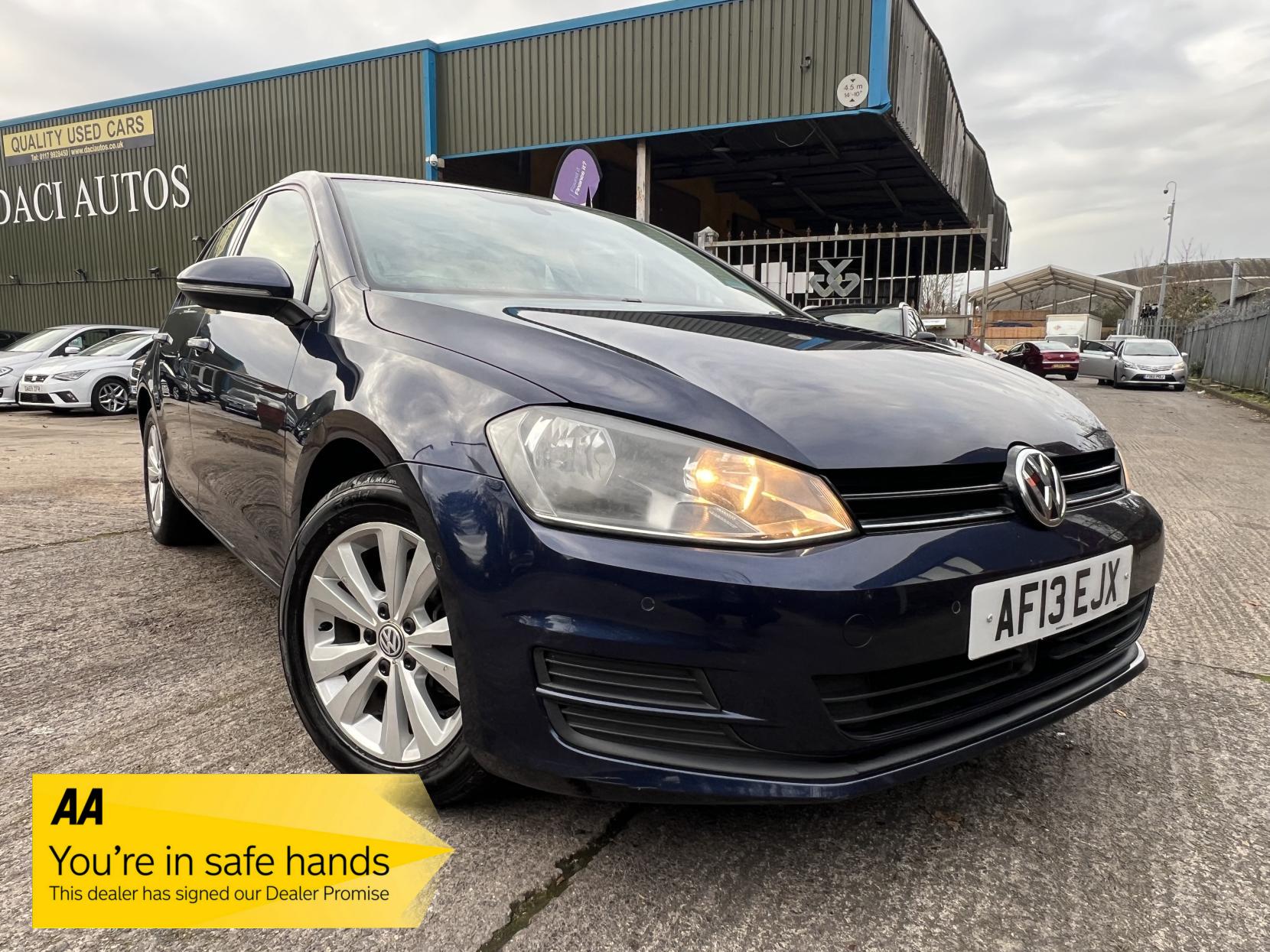 Volkswagen Golf 1.6 TDI BlueMotion Tech SE Hatchback 5dr Diesel Manual Euro 5 (s/s) (105 ps)