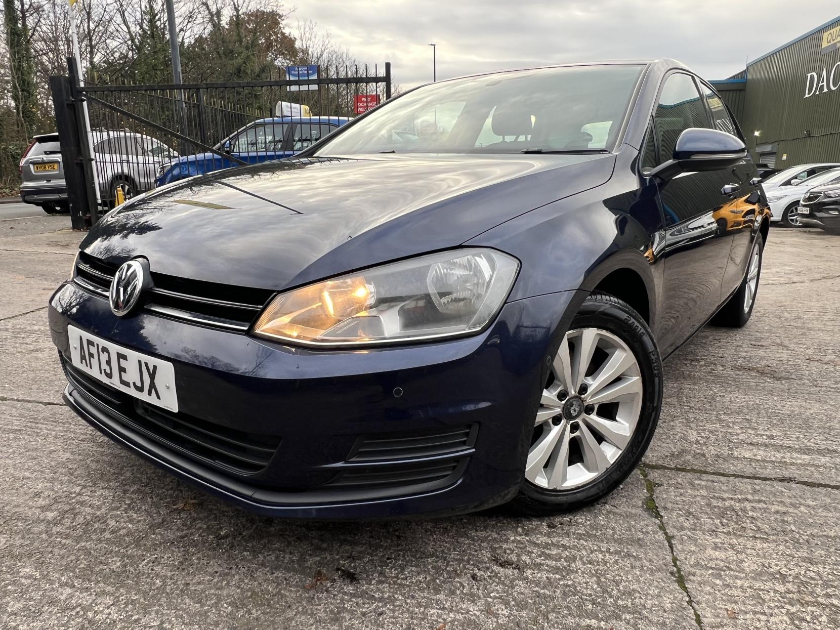 Volkswagen Golf 1.6 TDI BlueMotion Tech SE Hatchback 5dr Diesel Manual Euro 5 (s/s) (105 ps)