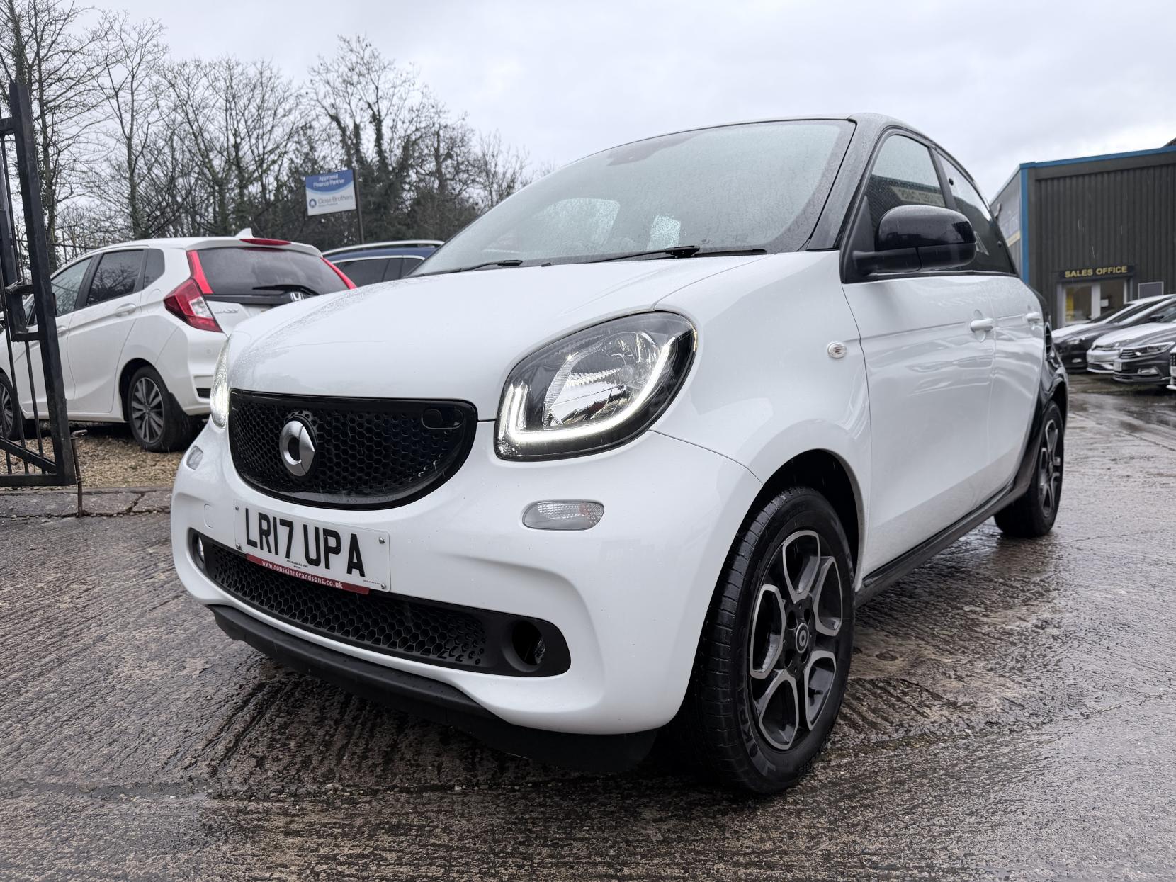 Smart forfour 1.0 Prime (Premium Plus) Hatchback 5dr Petrol Manual Euro 6 (s/s) (71 ps)