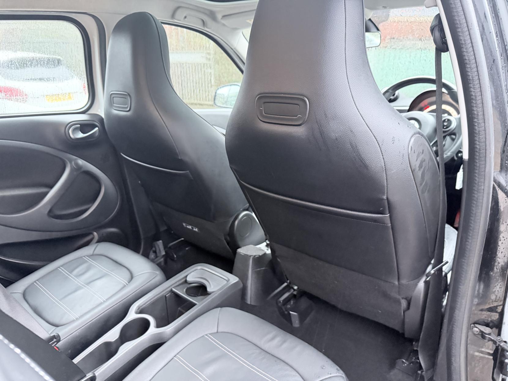 Smart forfour 1.0 Prime (Premium Plus) Hatchback 5dr Petrol Manual Euro 6 (s/s) (71 ps)