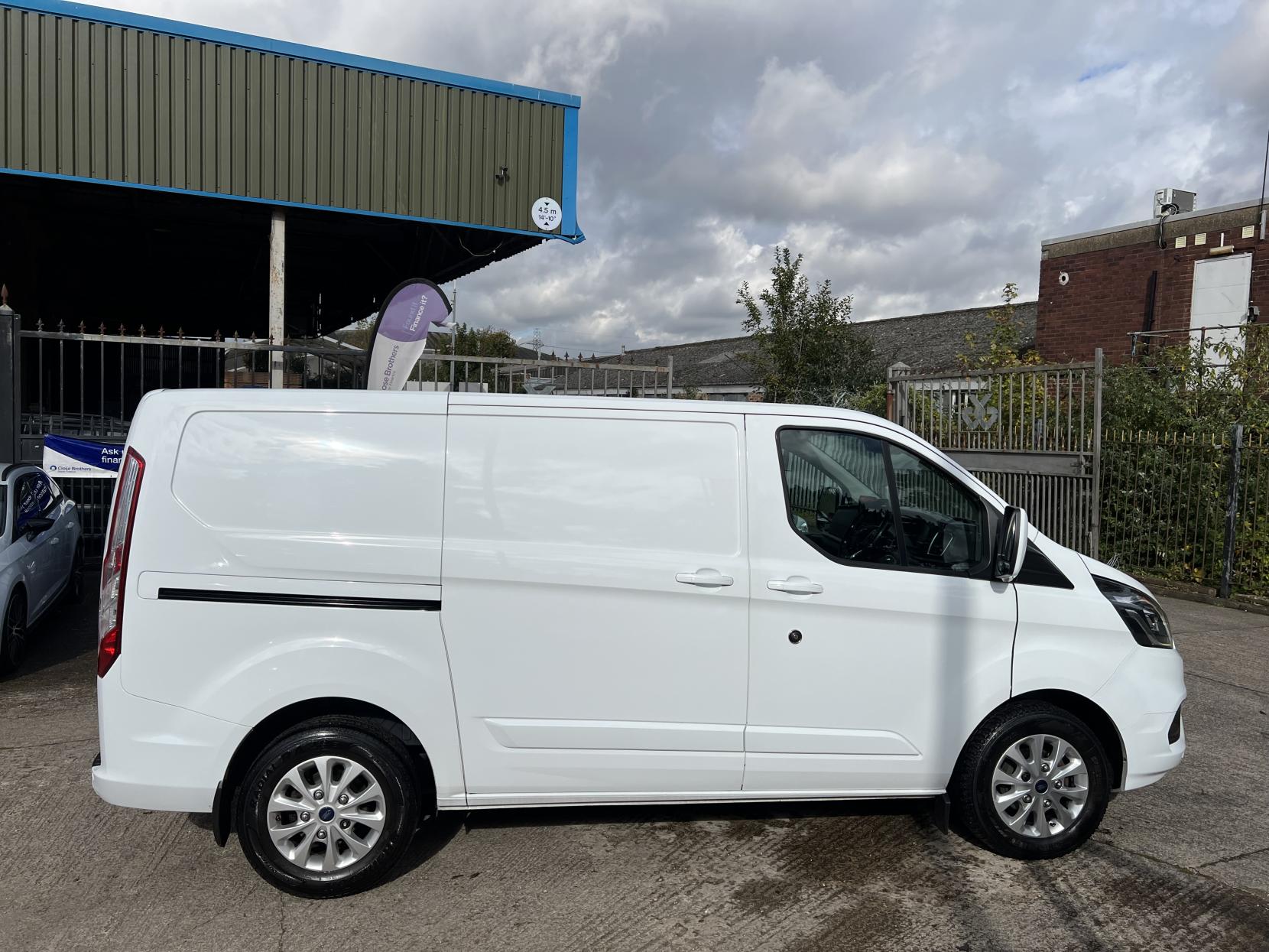 Ford Transit Custom 2.0 280 EcoBlue Limited Panel Van 5dr Diesel Auto L1 H1 Euro 6 (s/s) (170 ps)