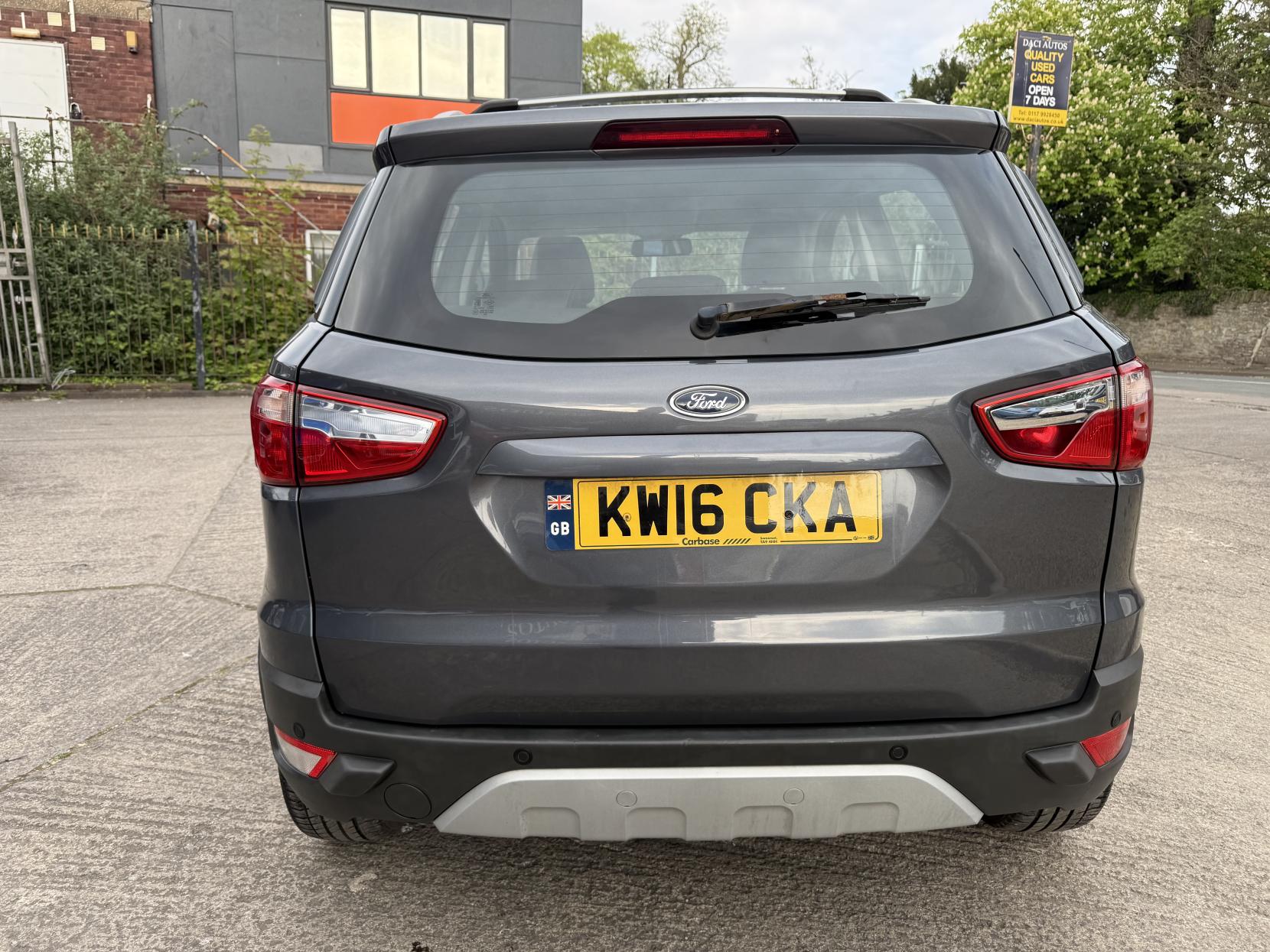 Ford EcoSport 1.5 TDCi Titanium SUV 5dr Diesel Manual 2WD Euro 6 (95 ps)