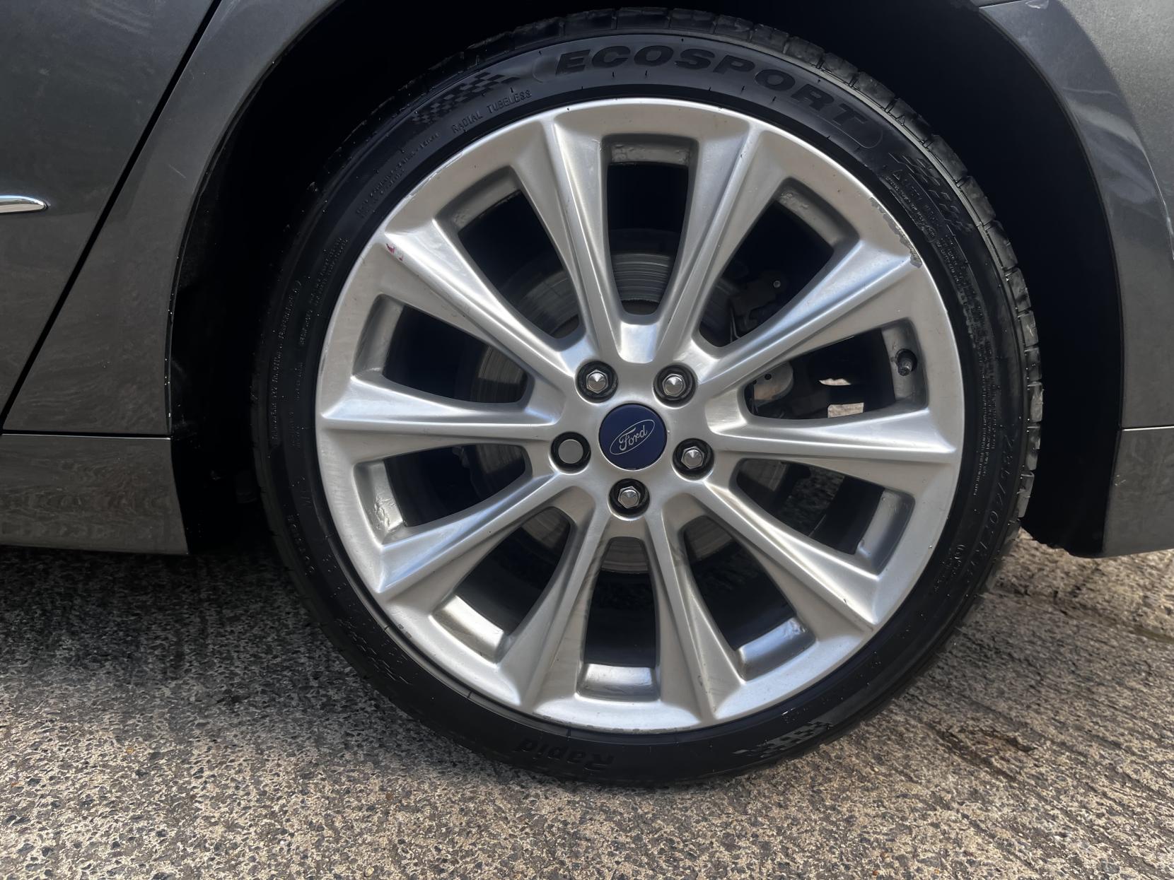 Ford Mondeo 2.0 TDCi Vignale Estate 5dr Diesel Powershift Euro 6 (s/s) (210 ps)