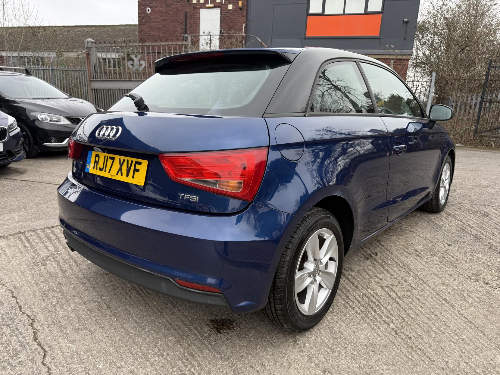 Audi A1 1.0 TFSI SE Hatchback 3dr Petrol Manual Euro 6 (s/s) (95 ps)