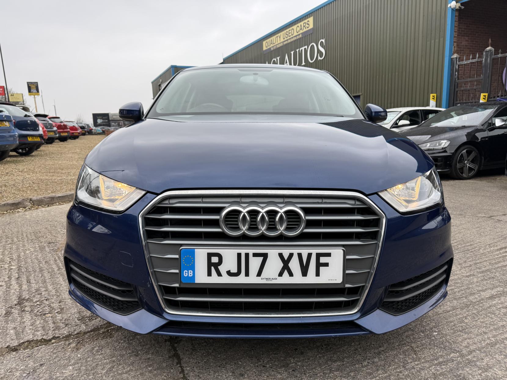 Audi A1 1.0 TFSI SE Hatchback 3dr Petrol Manual Euro 6 (s/s) (95 ps)