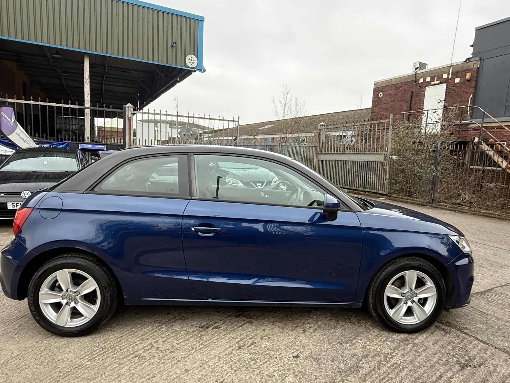 Audi A1 1.0 TFSI SE Hatchback 3dr Petrol Manual Euro 6 (s/s) (95 ps)