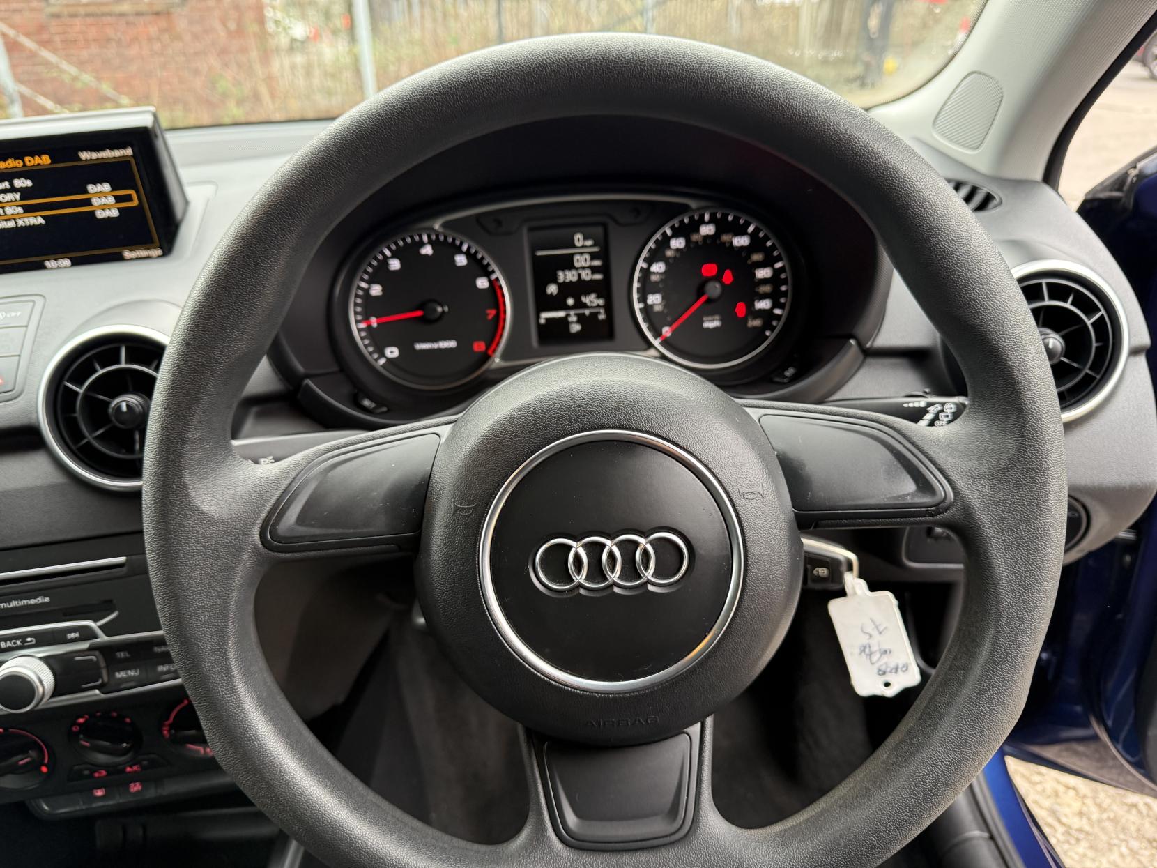 Audi A1 1.0 TFSI SE Hatchback 3dr Petrol Manual Euro 6 (s/s) (95 ps)