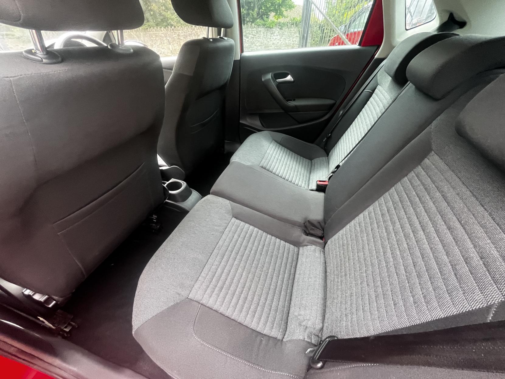 Volkswagen Polo 1.2 Moda Hatchback 5dr Petrol Manual Euro 5 (70 ps)