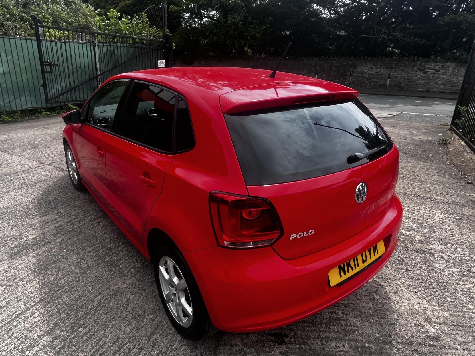 Volkswagen Polo 1.2 Moda Hatchback 5dr Petrol Manual Euro 5 (70 ps)