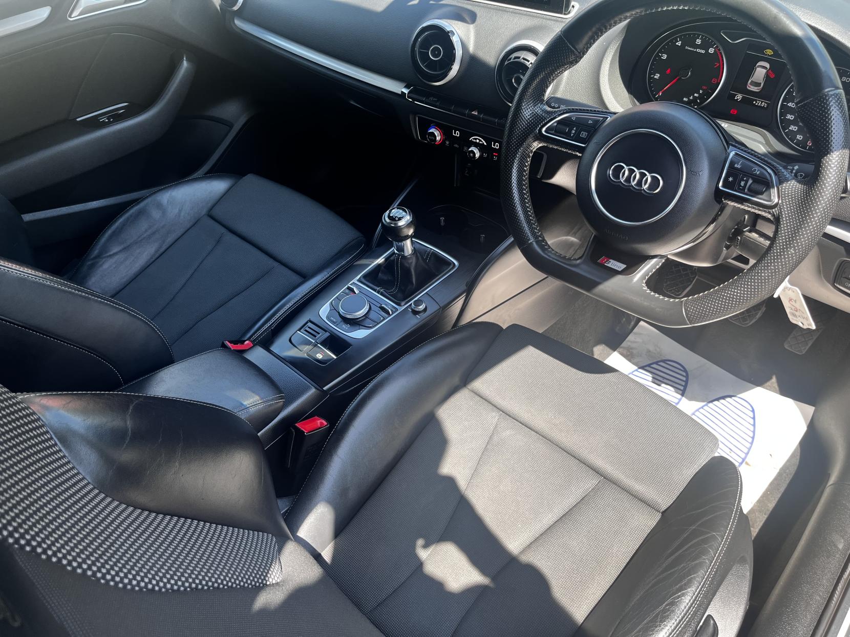 Audi A3 1.2 TFSI S line Hatchback 3dr Petrol Manual Euro 5 (s/s) (105 ps)