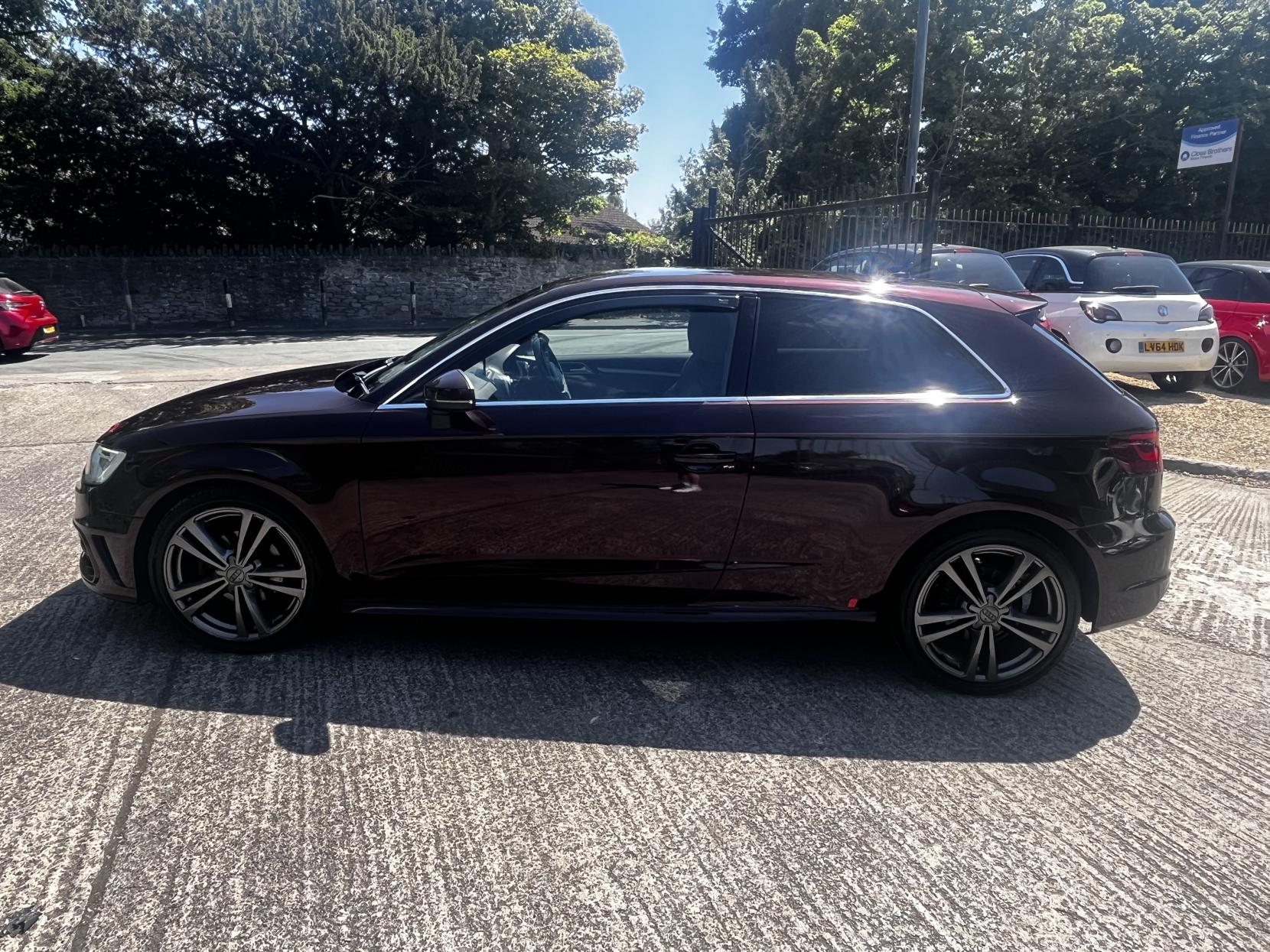 Audi A3 1.2 TFSI S line Hatchback 3dr Petrol Manual Euro 5 (s/s) (105 ps)