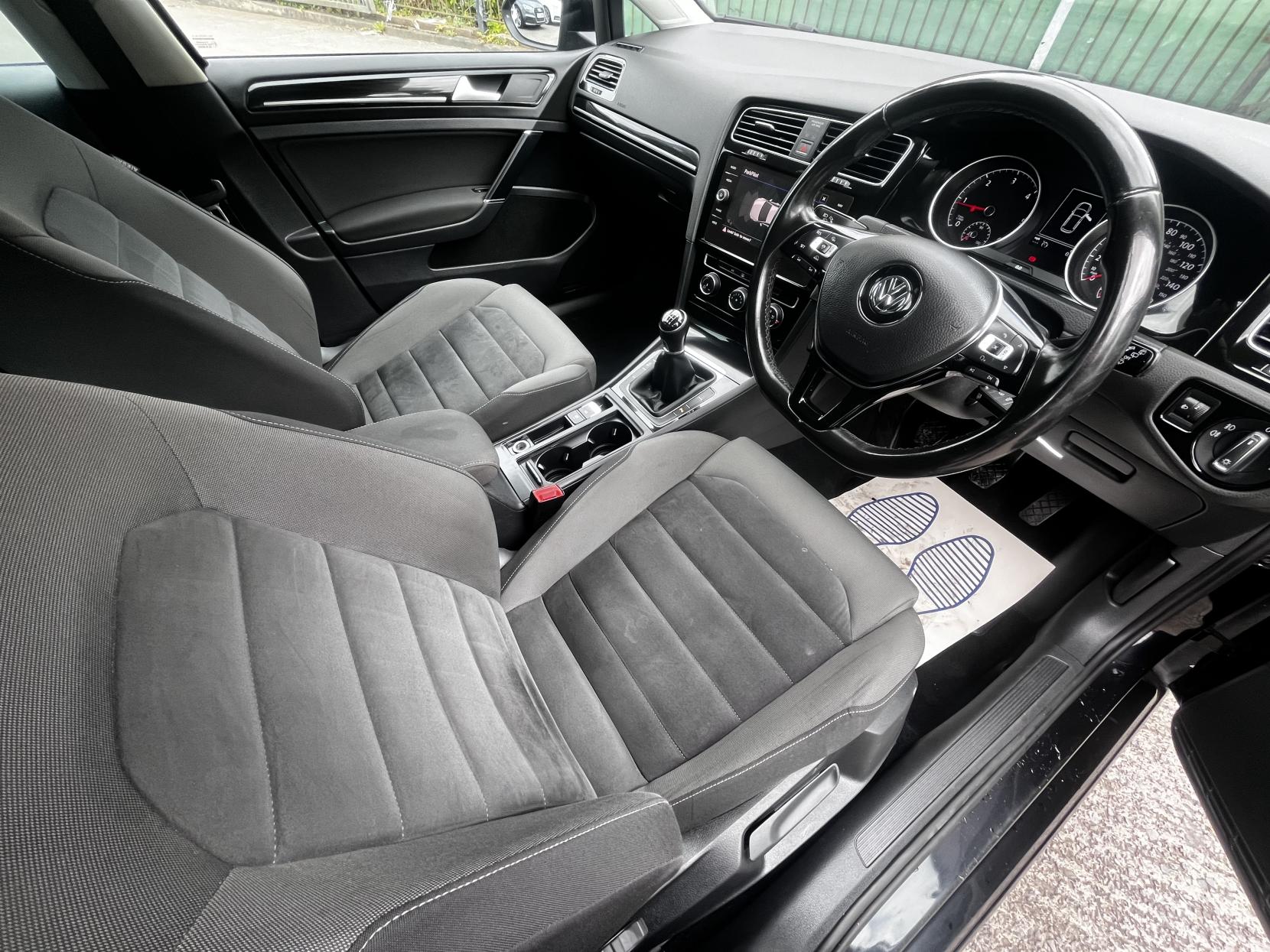 Volkswagen Golf 2.0 TDI BlueMotion Tech GT Hatchback 5dr Diesel Manual Euro 6 (s/s) (150 ps)