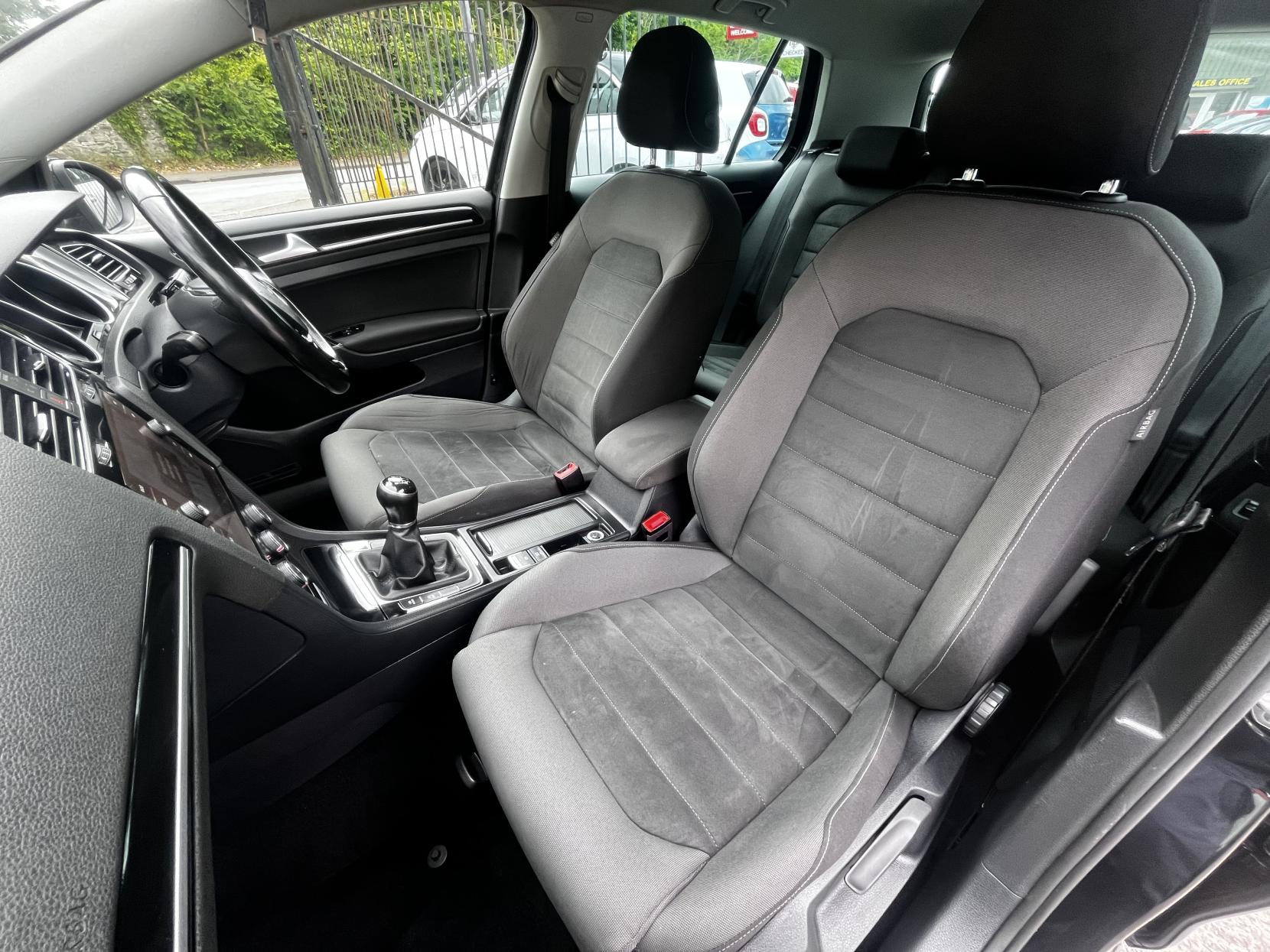 Volkswagen Golf 2.0 TDI BlueMotion Tech GT Hatchback 5dr Diesel Manual Euro 6 (s/s) (150 ps)