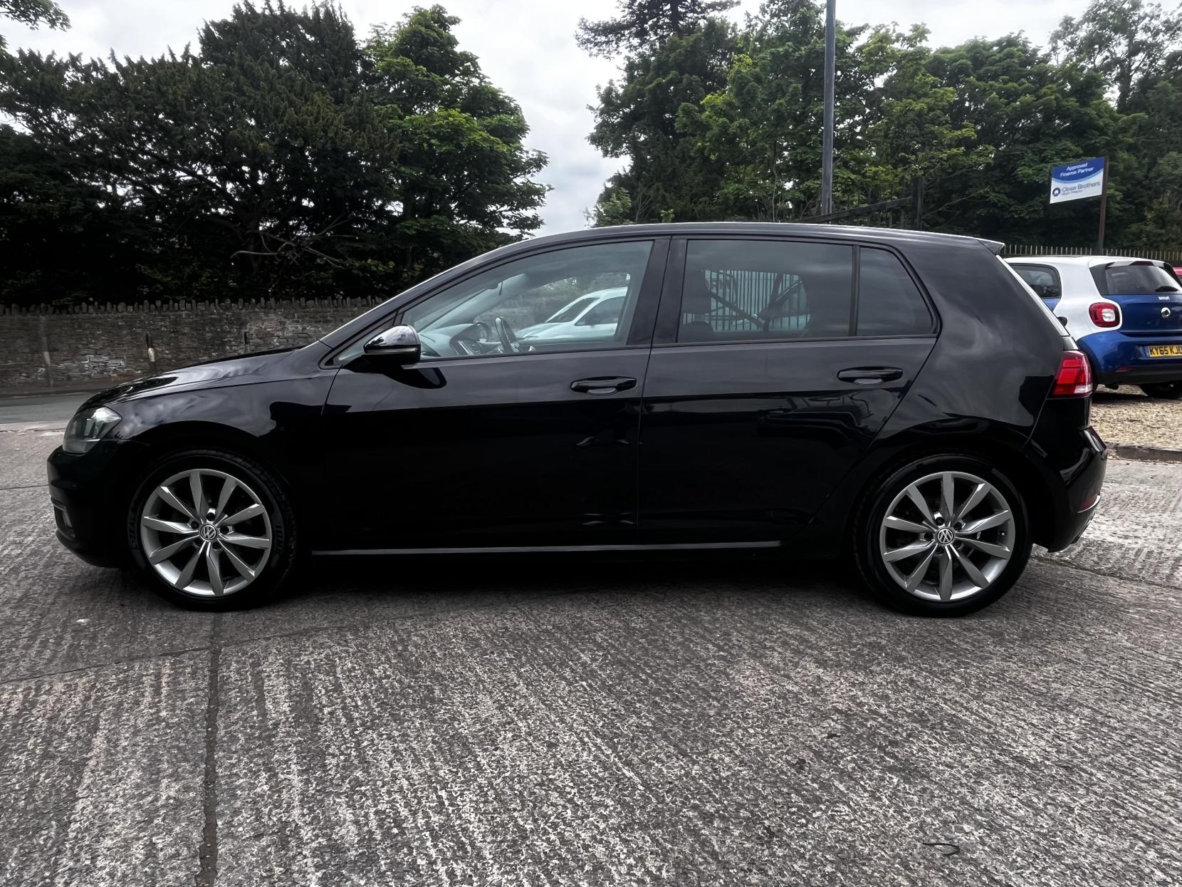 Volkswagen Golf 2.0 TDI BlueMotion Tech GT Hatchback 5dr Diesel Manual Euro 6 (s/s) (150 ps)