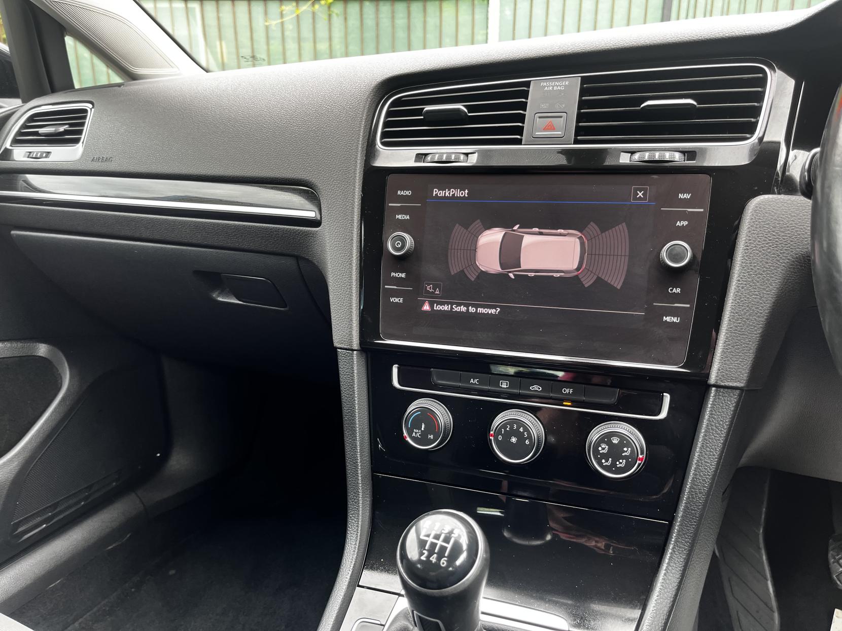 Volkswagen Golf 2.0 TDI BlueMotion Tech GT Hatchback 5dr Diesel Manual Euro 6 (s/s) (150 ps)
