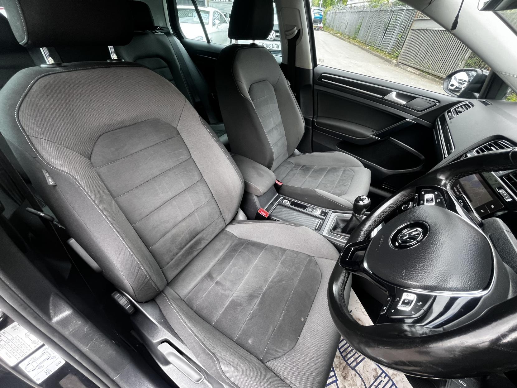 Volkswagen Golf 2.0 TDI BlueMotion Tech GT Hatchback 5dr Diesel Manual Euro 6 (s/s) (150 ps)