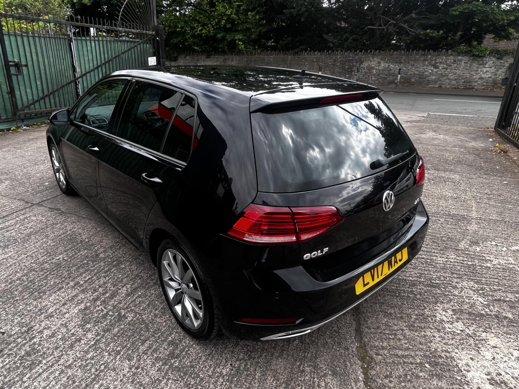 Volkswagen Golf 2.0 TDI BlueMotion Tech GT Hatchback 5dr Diesel Manual Euro 6 (s/s) (150 ps)