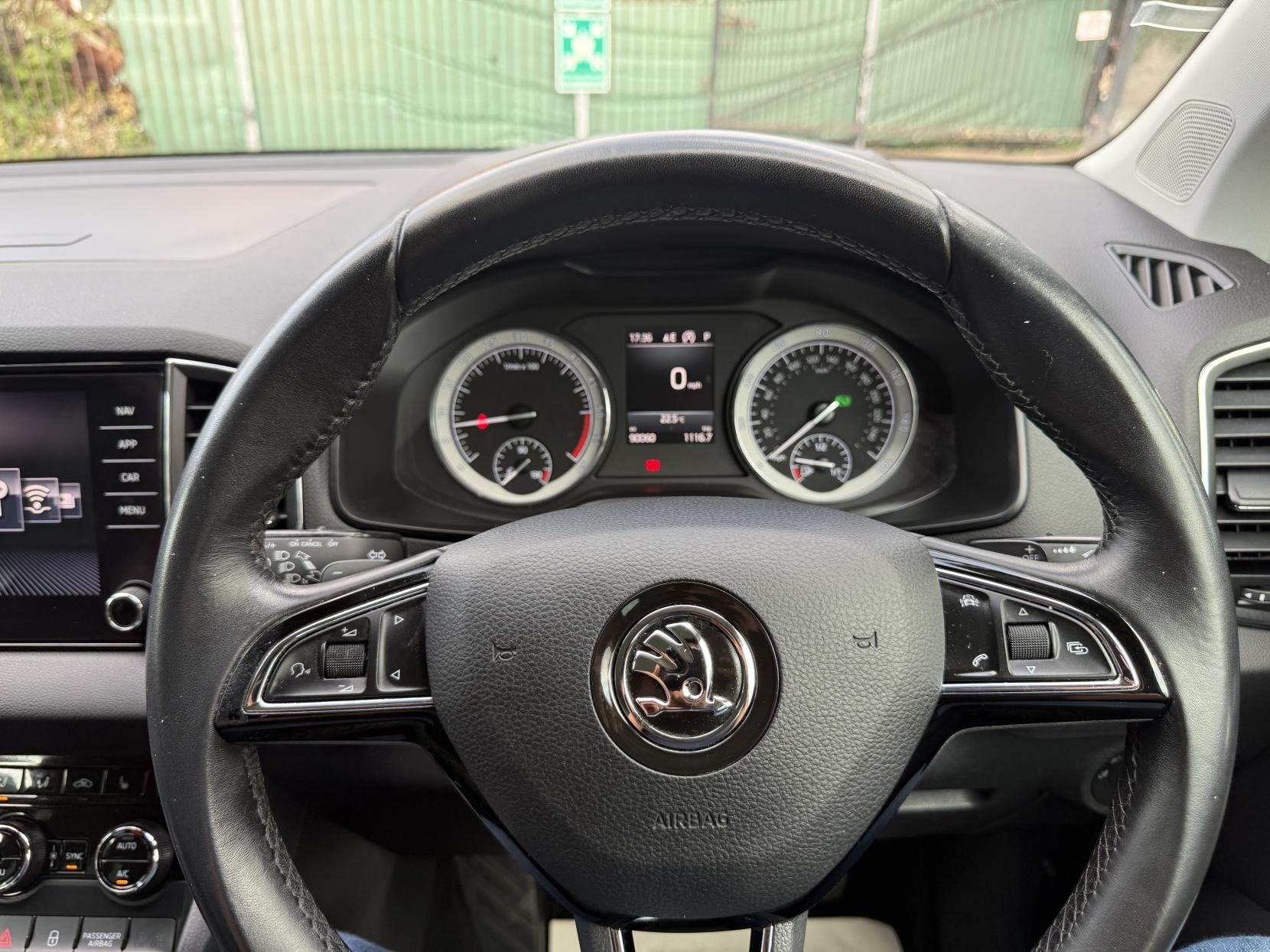 Skoda Karoq 1.6 TDI SE L SUV 5dr Diesel DSG Euro 6 (s/s) (115 ps)