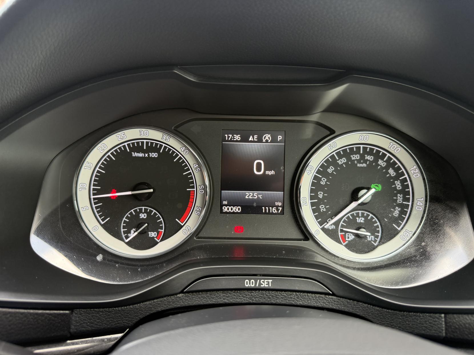 Skoda Karoq 1.6 TDI SE L SUV 5dr Diesel DSG Euro 6 (s/s) (115 ps)