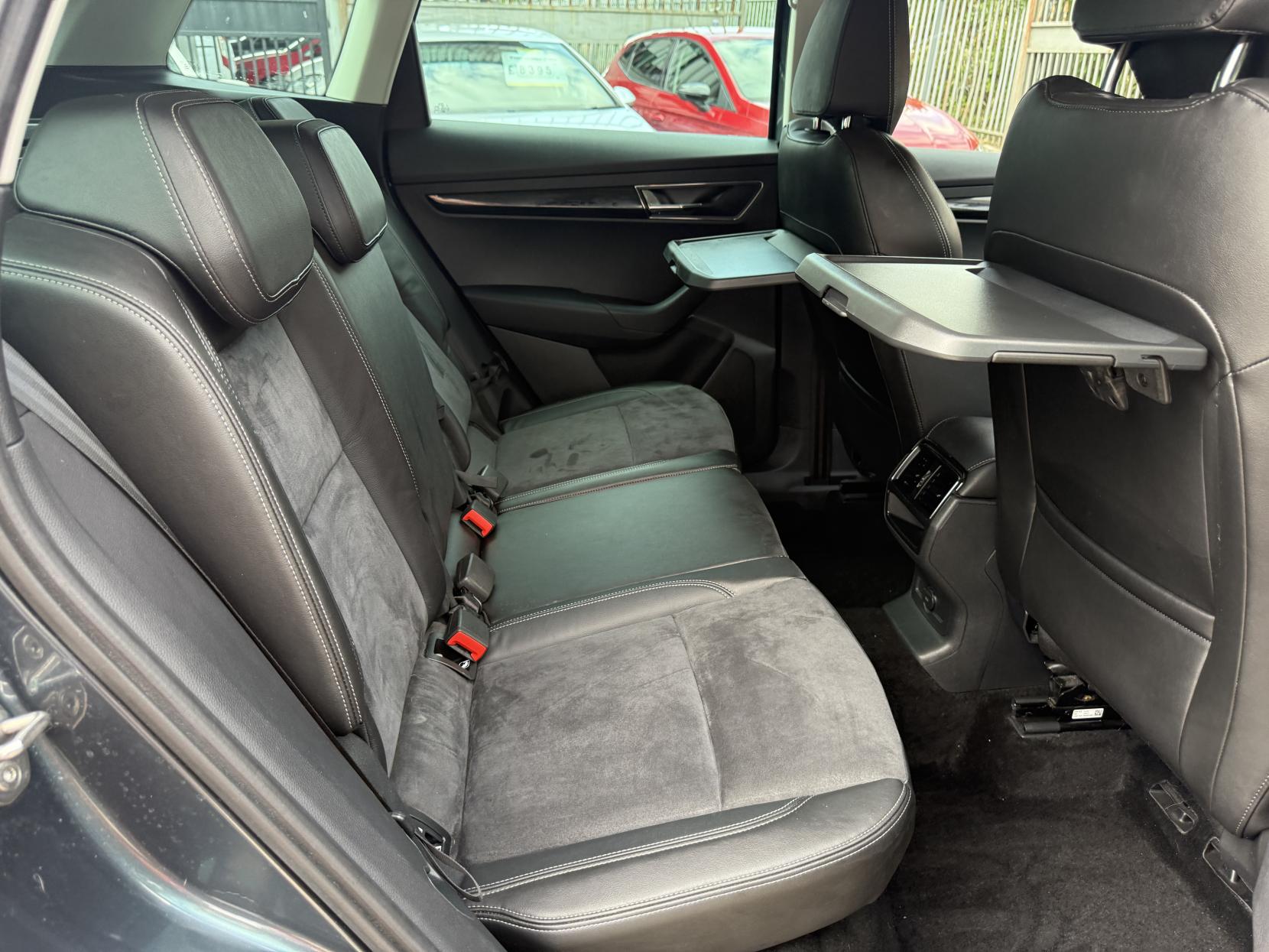 Skoda Karoq 1.6 TDI SE L SUV 5dr Diesel DSG Euro 6 (s/s) (115 ps)