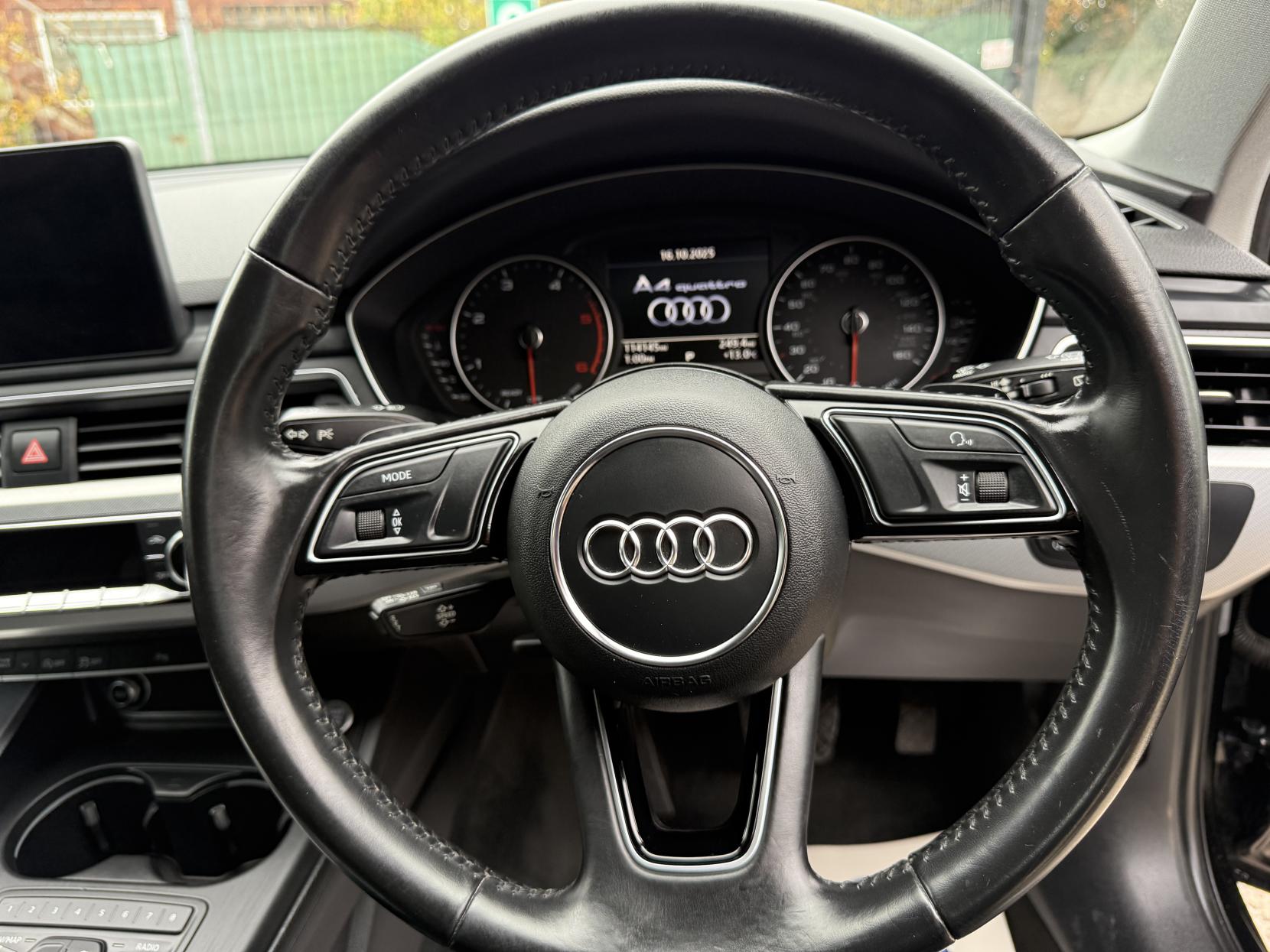 Audi A4 Avant 2.0 TDI Sport Estate 5dr Diesel S Tronic quattro Euro 6 (s/s) (190 ps)
