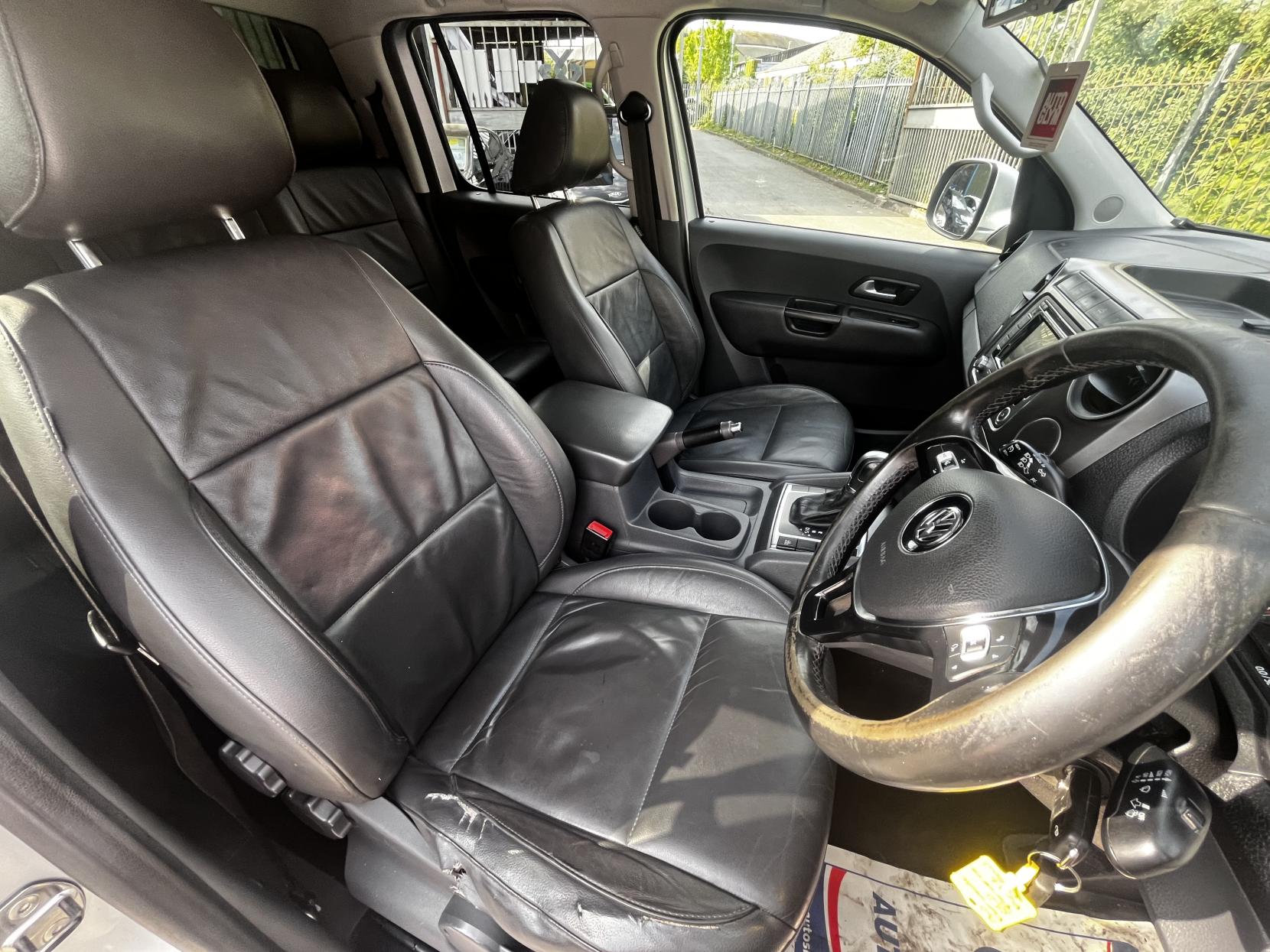 Volkswagen Amarok 2.0 BiTDI BlueMotion Tech Highline Pickup Double Cab 4dr Diesel Auto 4Motion Euro 5 (s/s) (180 ps)