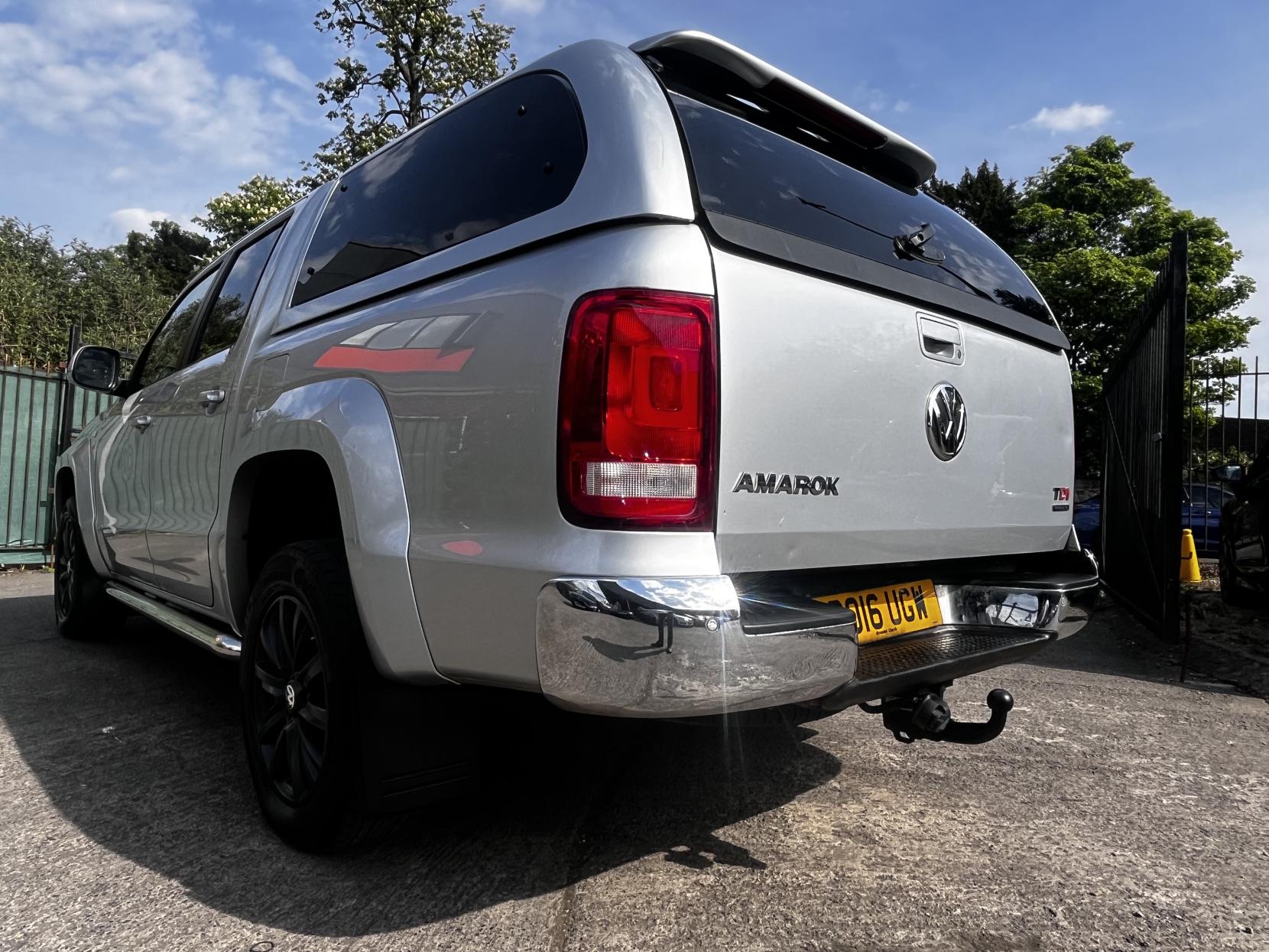 Volkswagen Amarok 2.0 BiTDI BlueMotion Tech Highline Pickup Double Cab 4dr Diesel Auto 4Motion Euro 5 (s/s) (180 ps)
