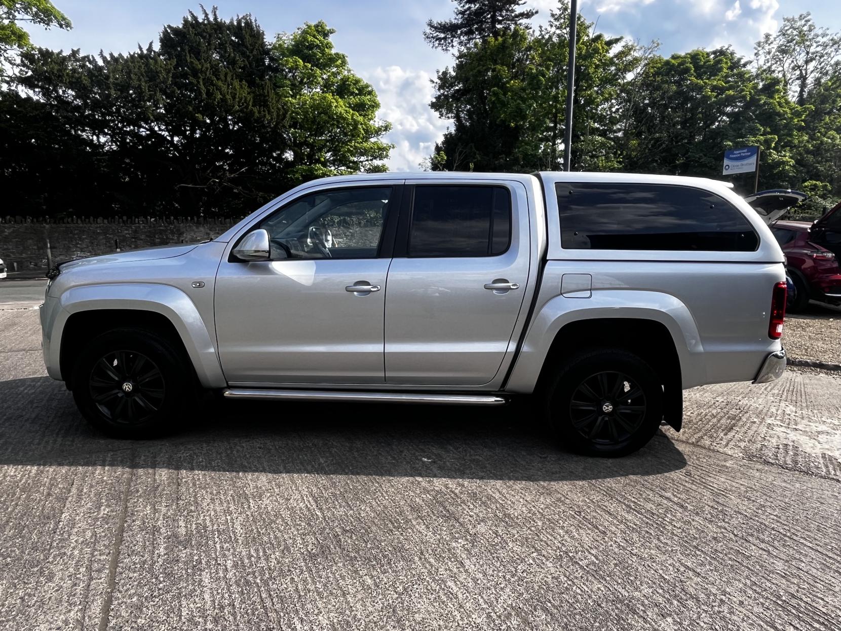 Volkswagen Amarok 2.0 BiTDI BlueMotion Tech Highline Pickup Double Cab 4dr Diesel Auto 4Motion Euro 5 (s/s) (180 ps)