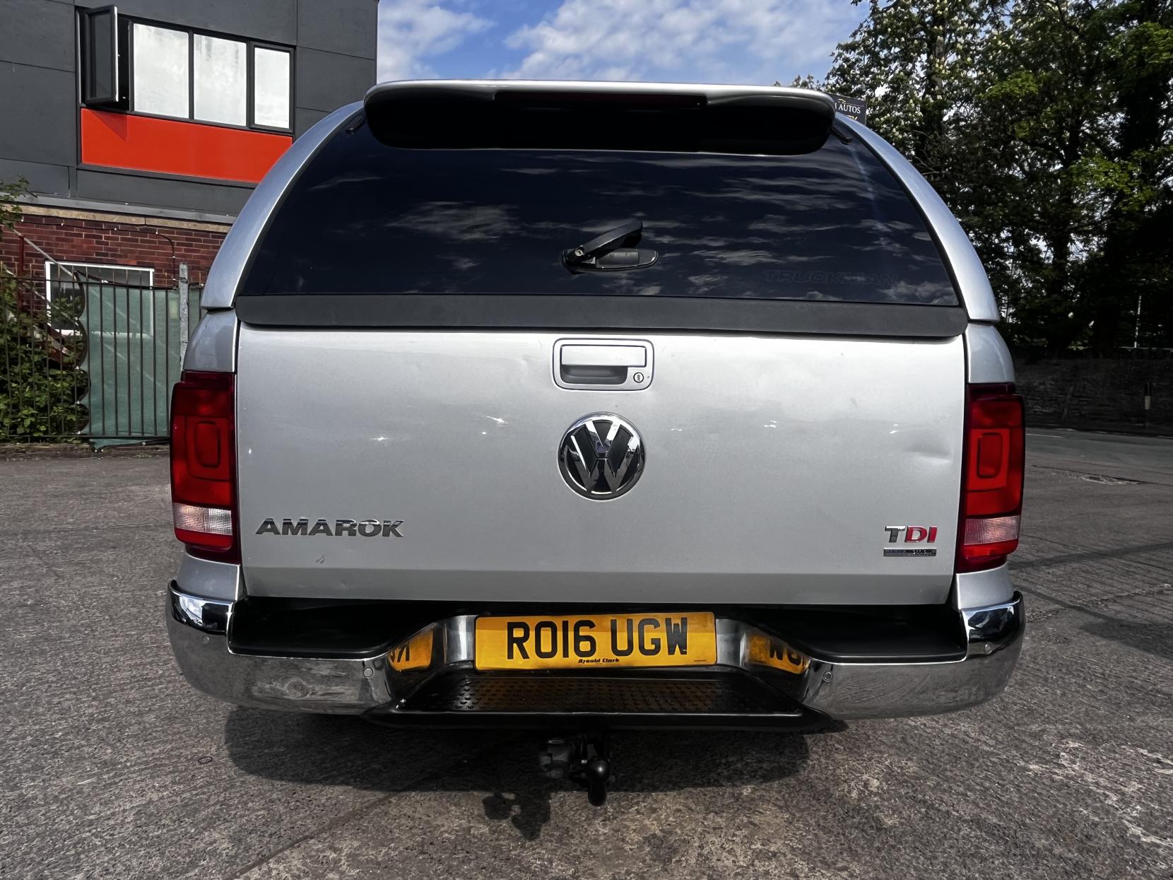 Volkswagen Amarok 2.0 BiTDI BlueMotion Tech Highline Pickup Double Cab 4dr Diesel Auto 4Motion Euro 5 (s/s) (180 ps)