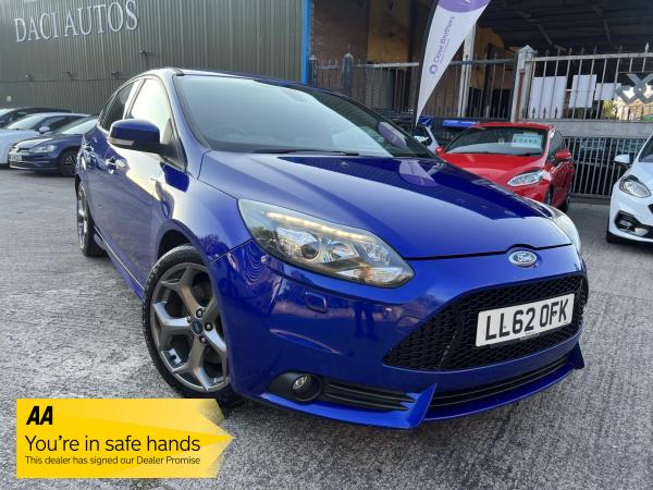 Ford Focus 2.0T EcoBoost ST-3 Hatchback 5dr Petrol Manual Euro 5 (s/s) (250 ps)