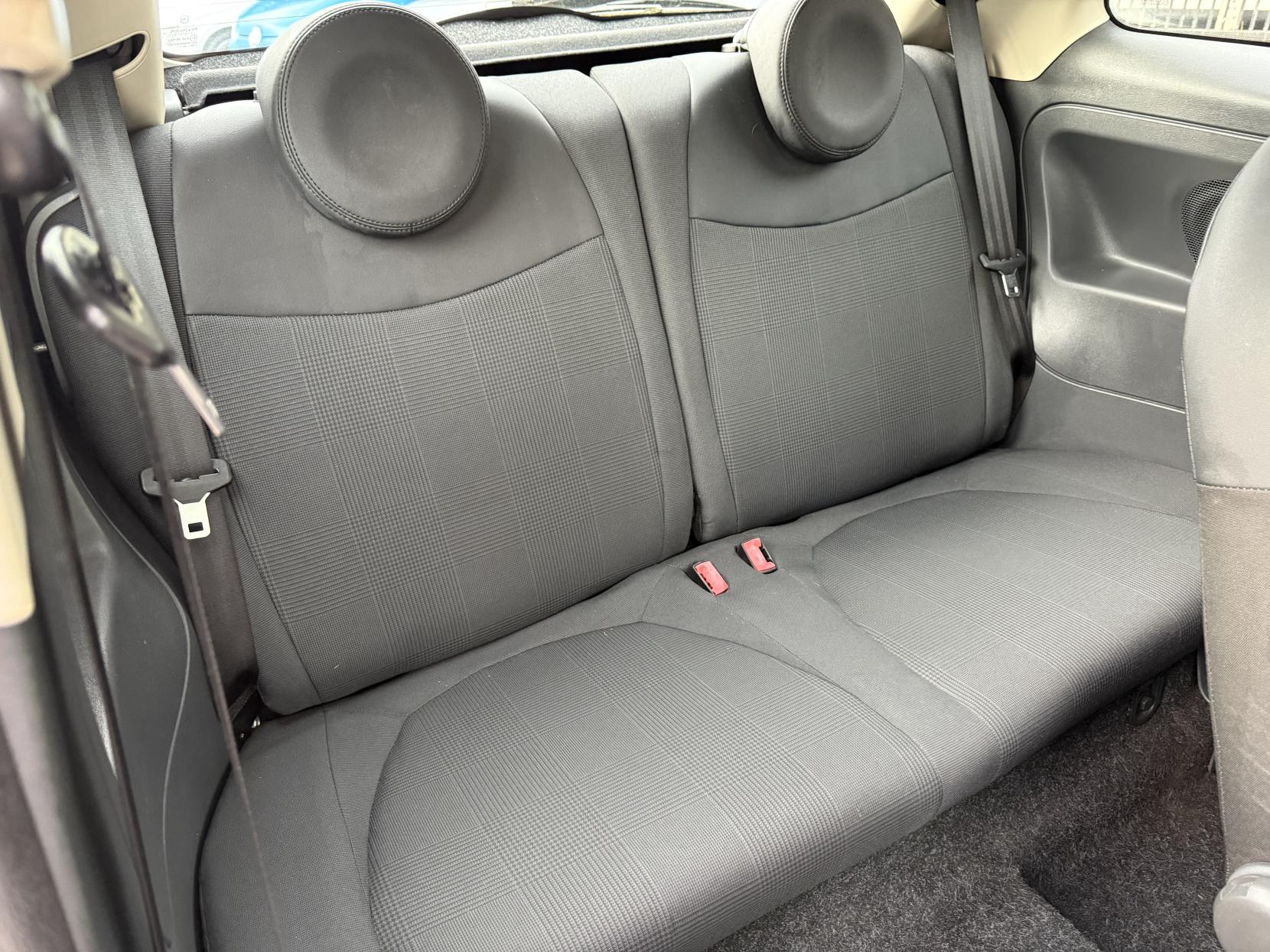 Fiat 500 1.2 Lounge Hatchback 3dr Petrol Manual Euro 6 (s/s) (69 bhp)