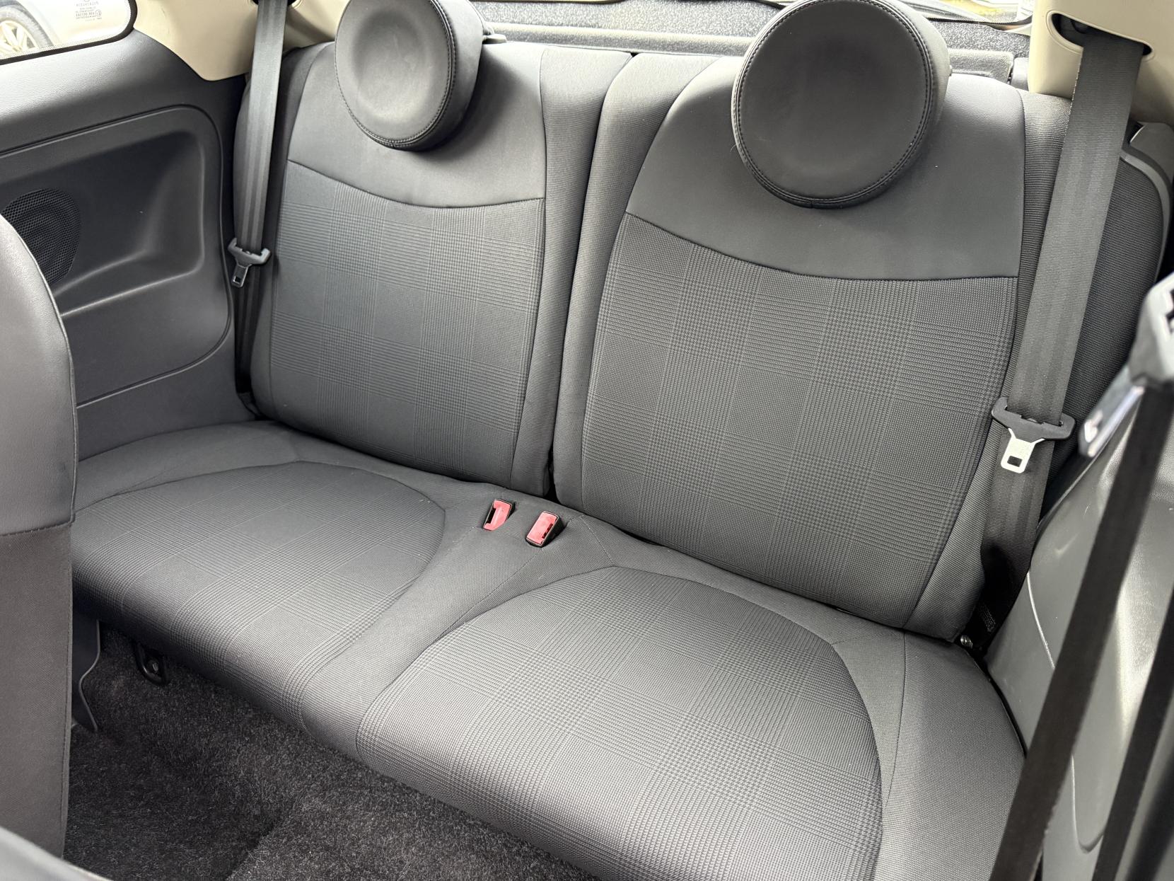 Fiat 500 1.2 Lounge Hatchback 3dr Petrol Manual Euro 6 (s/s) (69 bhp)