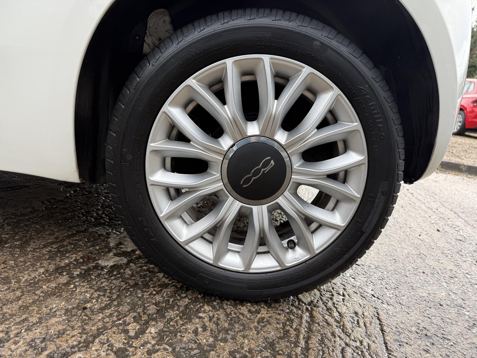 Fiat 500 1.2 Lounge Hatchback 3dr Petrol Manual Euro 6 (s/s) (69 bhp)