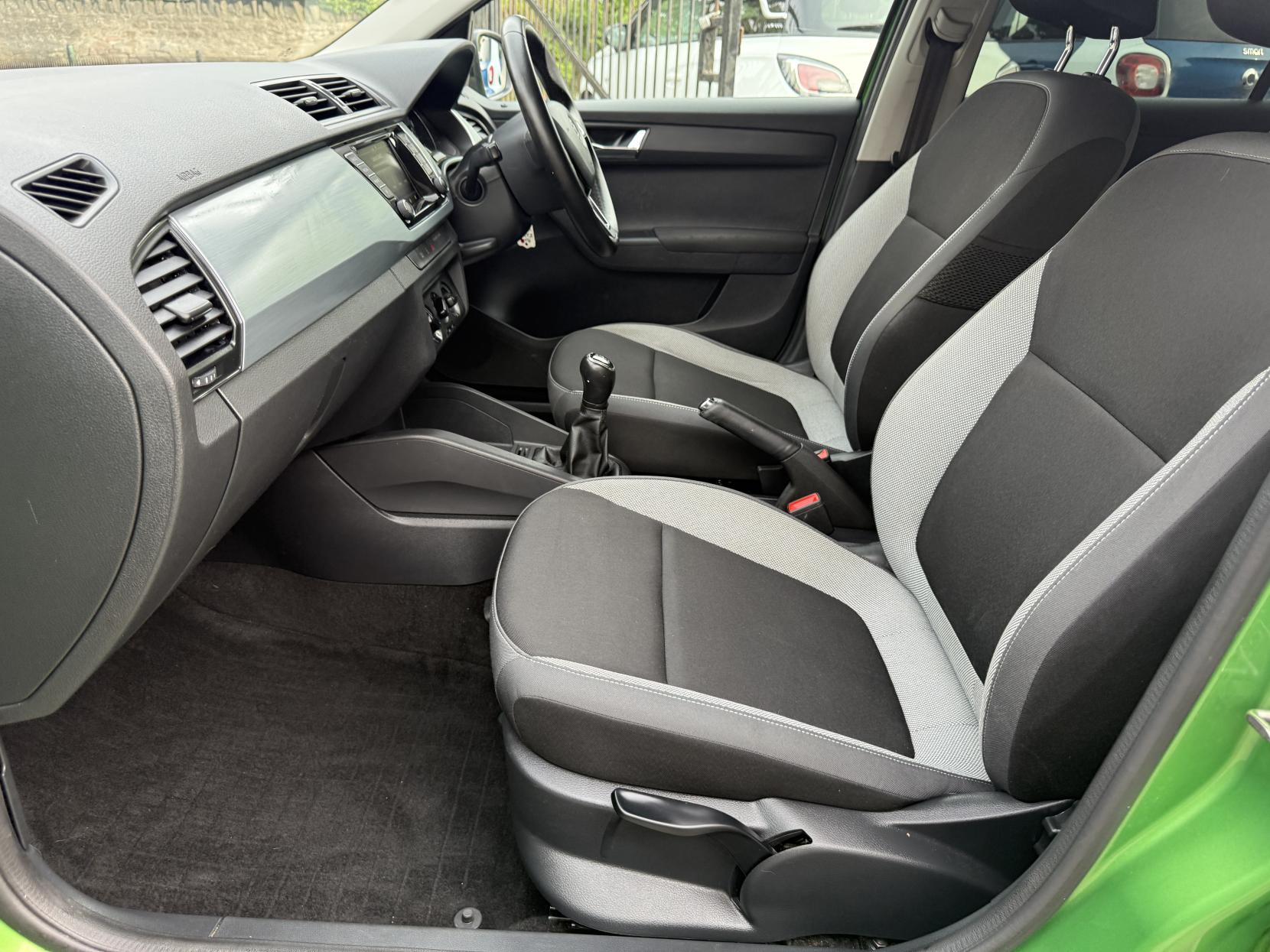 Skoda Fabia 1.2 TSI Colour Edition Hatchback 5dr Petrol Manual Euro 6 (s/s) (90 ps)