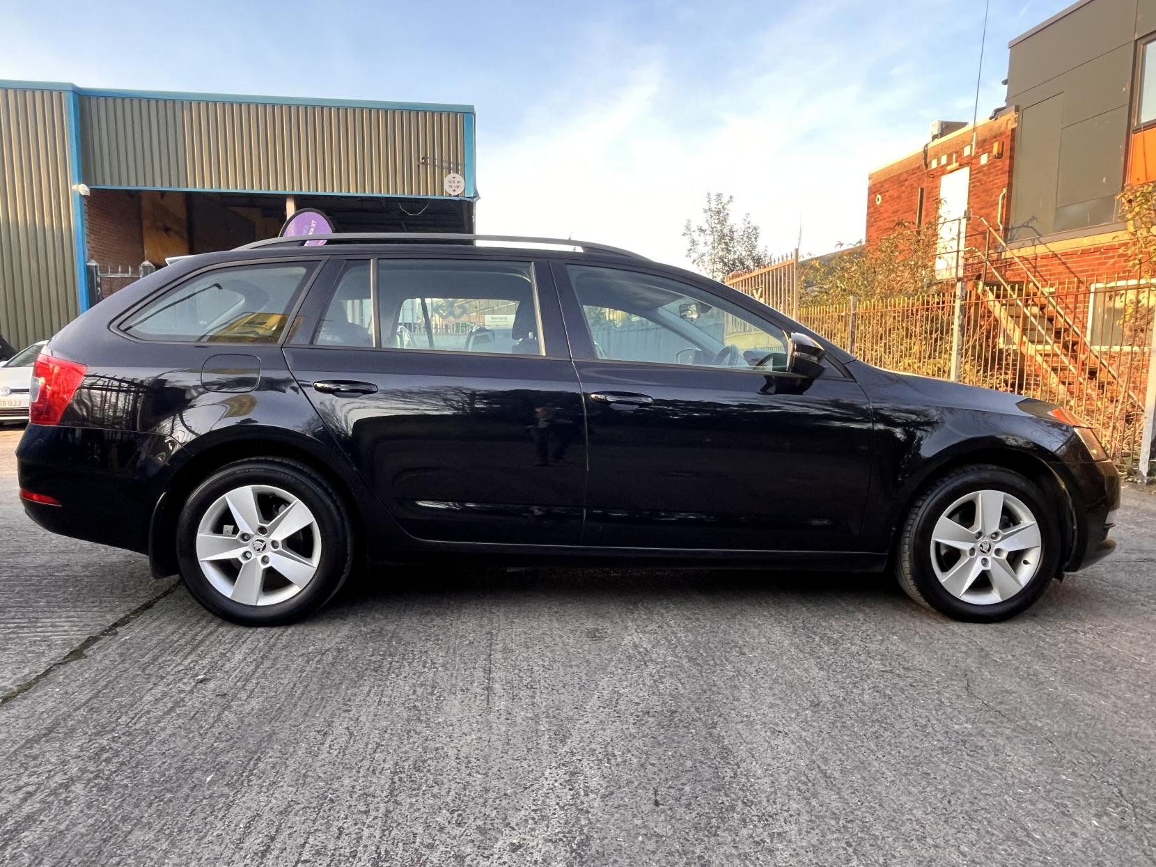 Skoda Octavia 1.0 TSI SE Estate 5dr Petrol DSG Euro 6 (s/s) (115 ps)