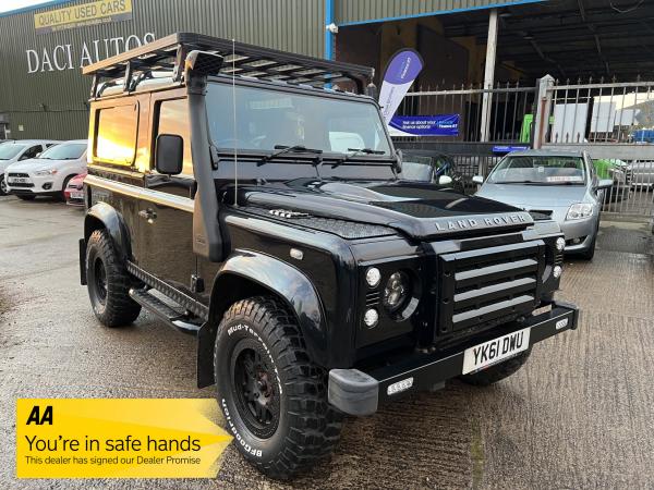 Land Rover Defender 90 2.4 TDCi XS Station Wagon 3dr Diesel Manual 4WD Euro 4 (122 bhp)