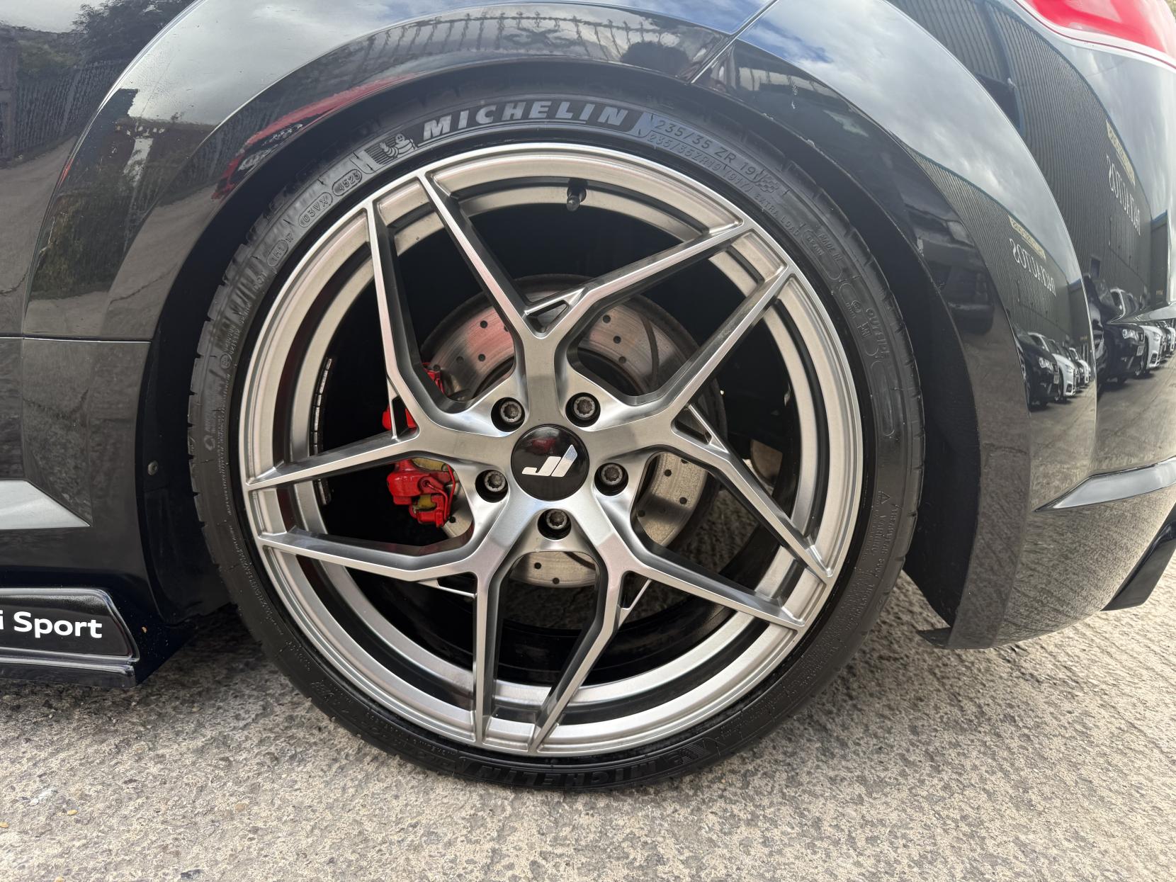 Audi TT 2.0 TFSI S line Roadster 2dr Petrol S Tronic quattro Euro 6 (s/s) (230 ps)