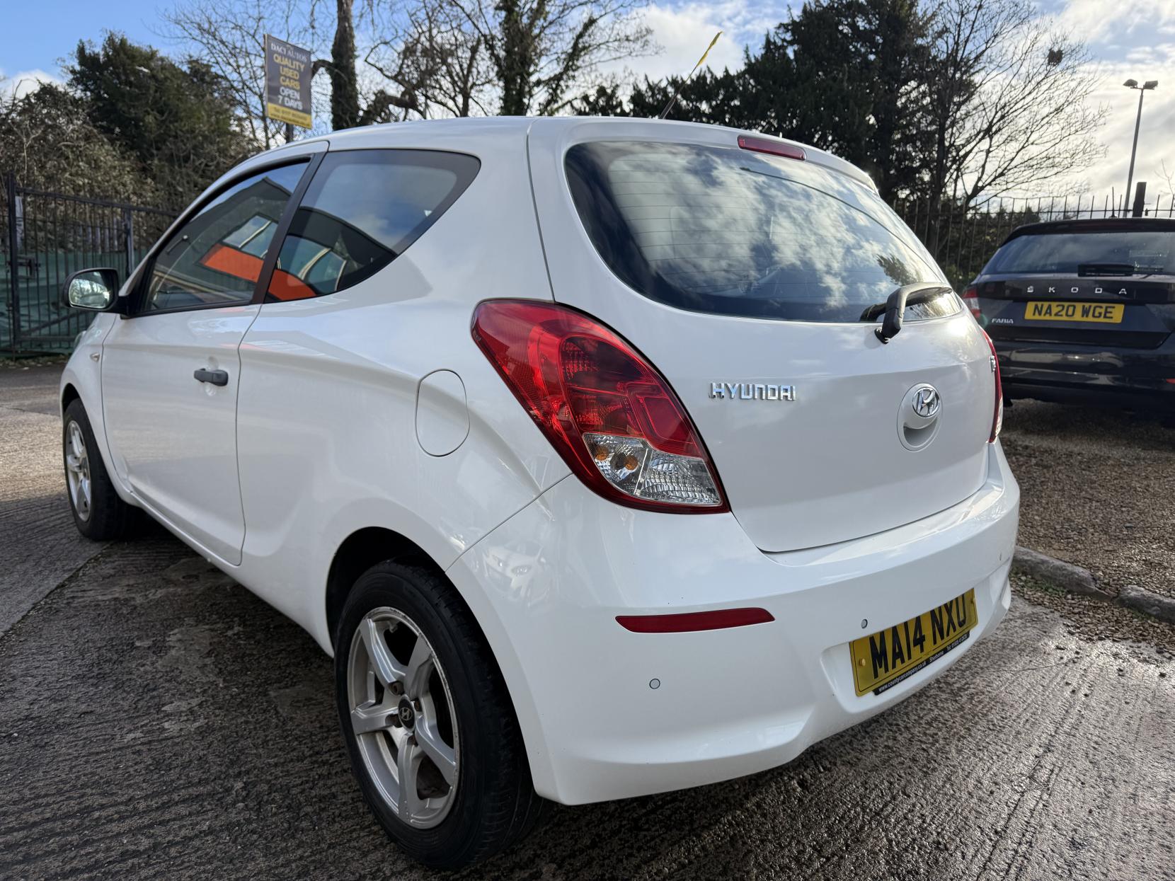 Hyundai i20 1.2 Classic Hatchback 3dr Petrol Manual Euro 5 (85 bhp)