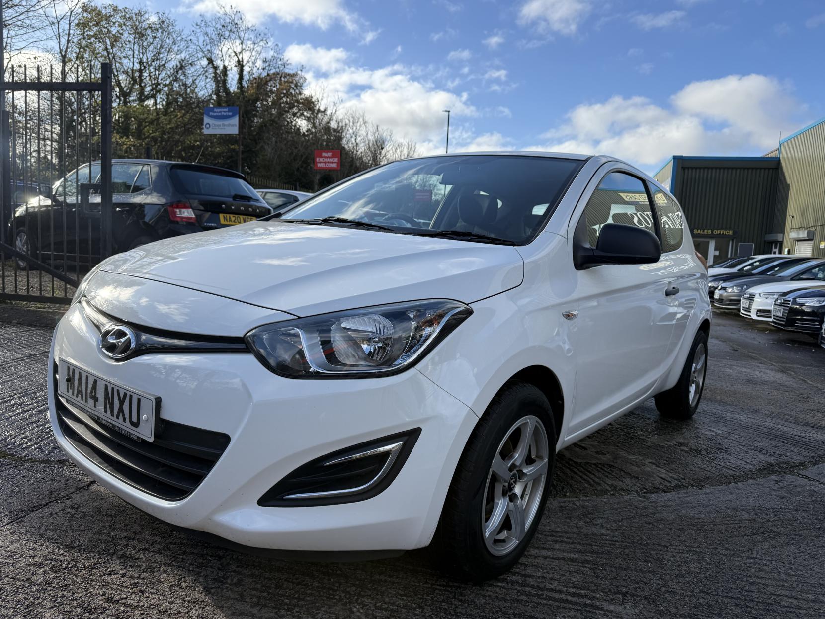 Hyundai i20 1.2 Classic Hatchback 3dr Petrol Manual Euro 5 (85 bhp)
