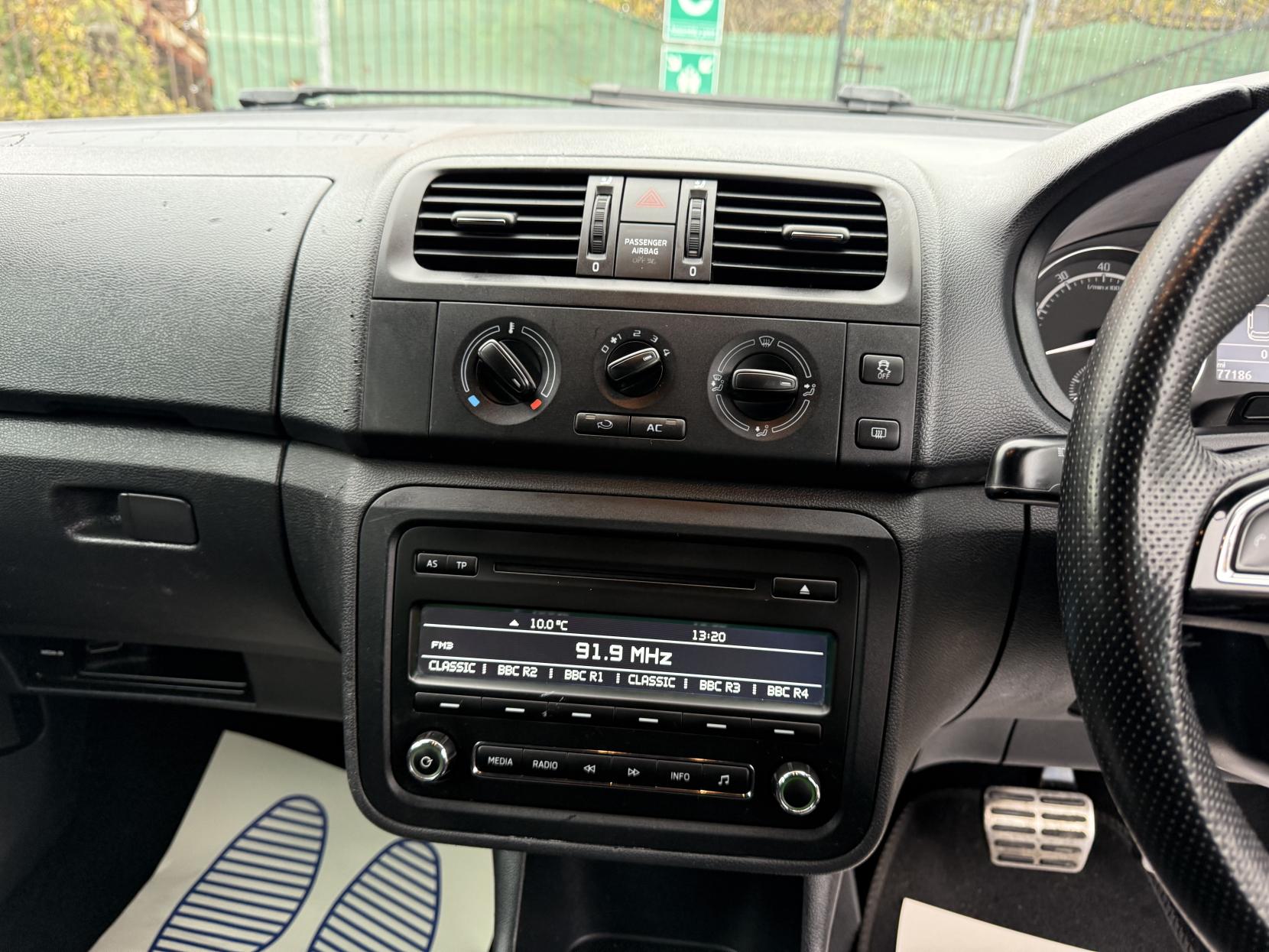 Skoda Fabia 1.4 TSI vRS Estate 5dr Petrol DSG Euro 5 (180 ps)