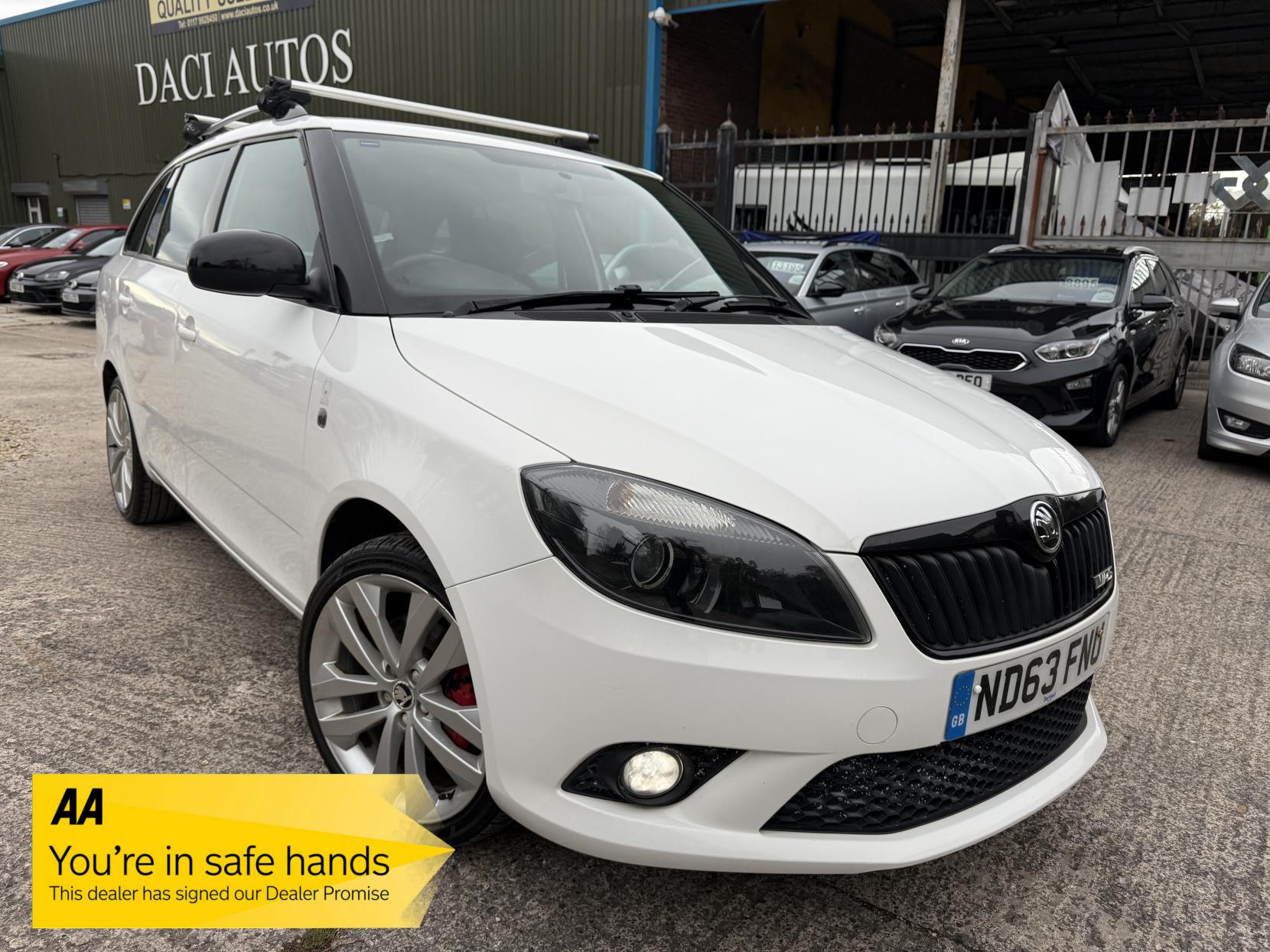 Skoda Fabia 1.4 TSI vRS Estate 5dr Petrol DSG Euro 5 (180 ps)