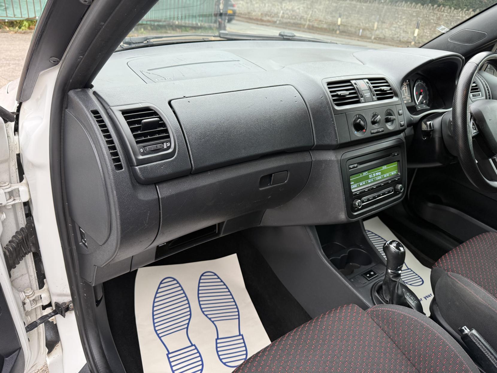 Skoda Fabia 1.4 TSI vRS Estate 5dr Petrol DSG Euro 5 (180 ps)