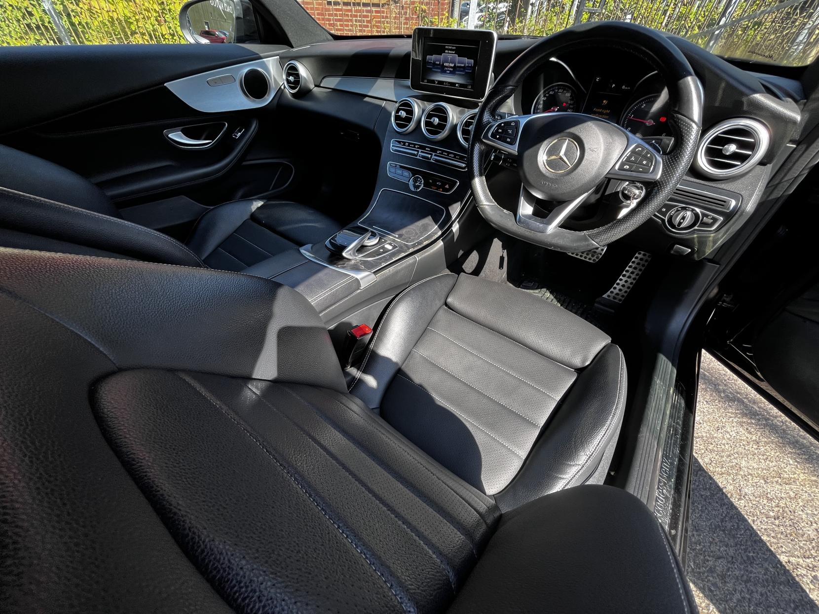 Mercedes-Benz C Class 2.1 C250d AMG Line Coupe 2dr Diesel G-Tronic+ Euro 6 (s/s) (204 ps)