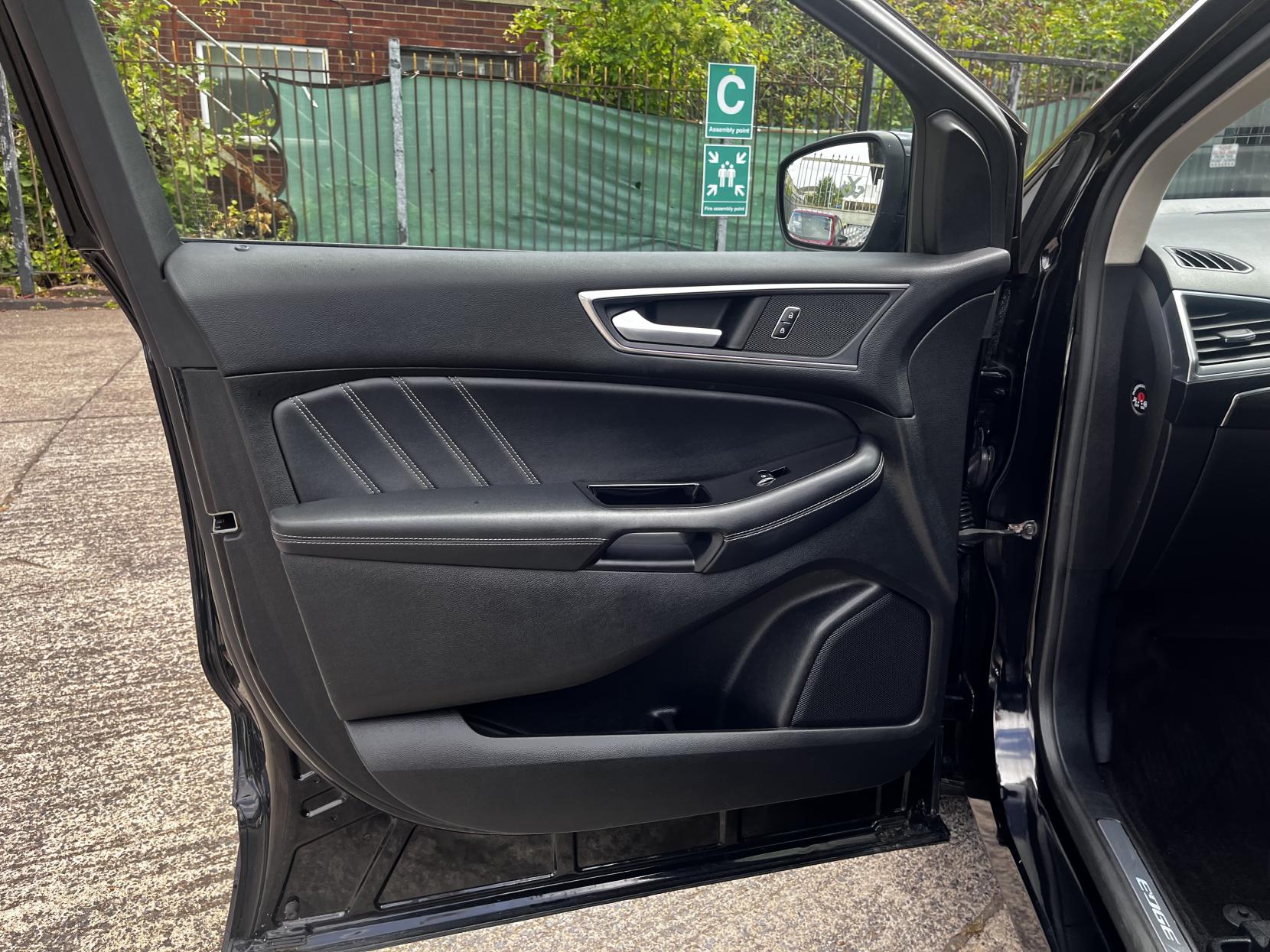 Ford Edge 2.0 TDCi ST-Line SUV 5dr Diesel Manual AWD Euro 6 (s/s) (180 ps)