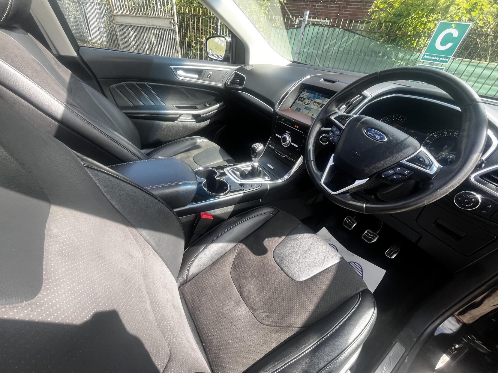 Ford Edge 2.0 TDCi ST-Line SUV 5dr Diesel Manual AWD Euro 6 (s/s) (180 ps)